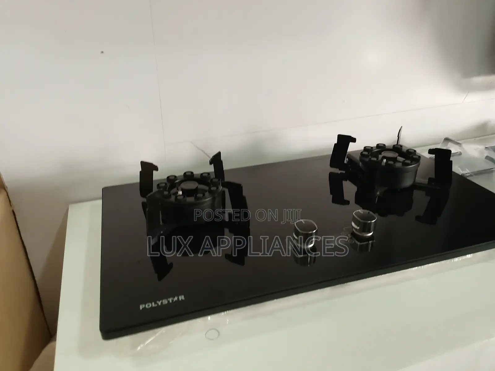 Very Much Affordable 2 Inbuilt Gas Burner
