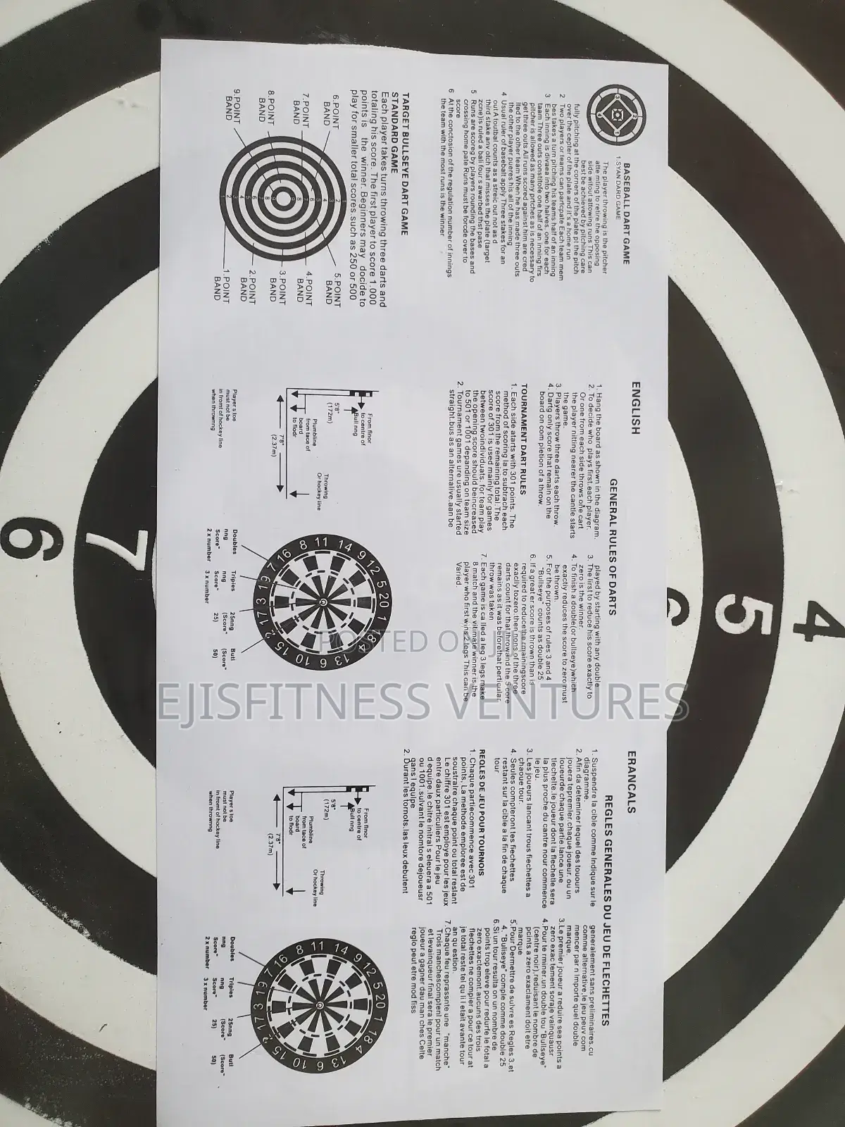 Big Dartboard With 6 Arrows