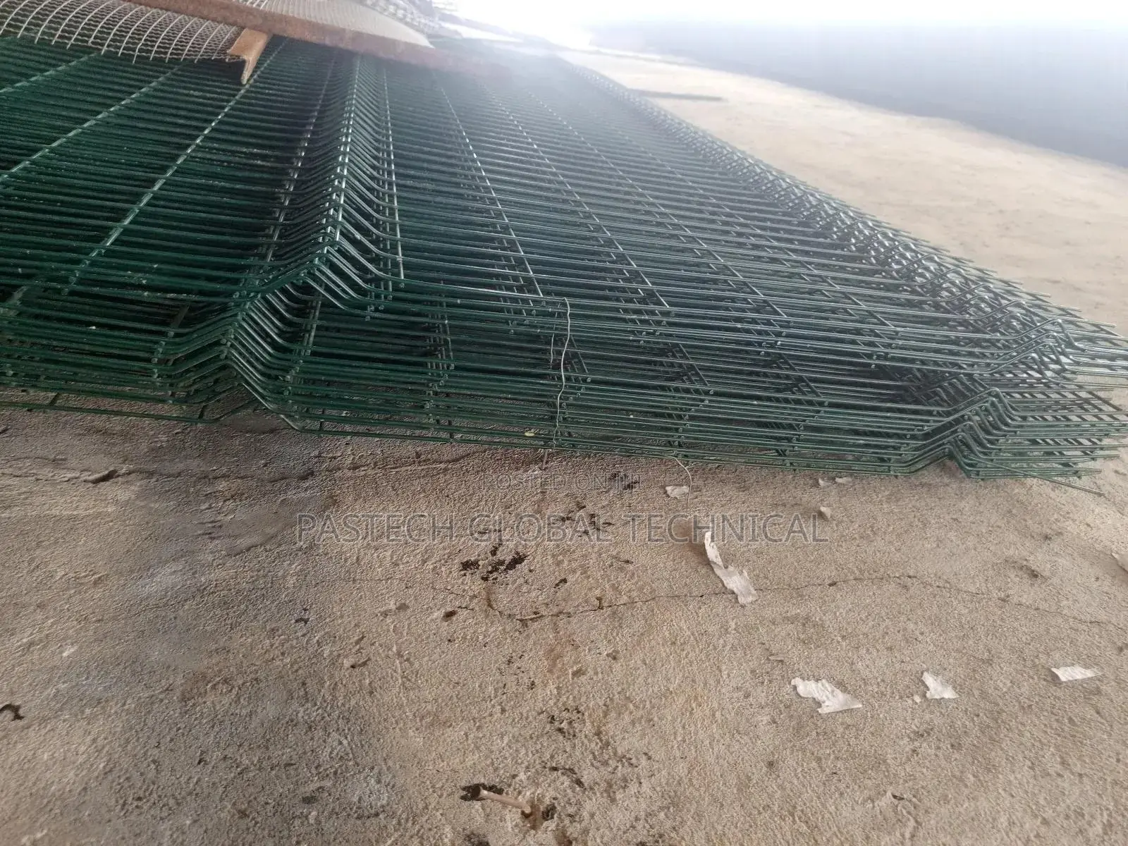 Mesh Wire/Wire Goz 8 X 9 Feet
