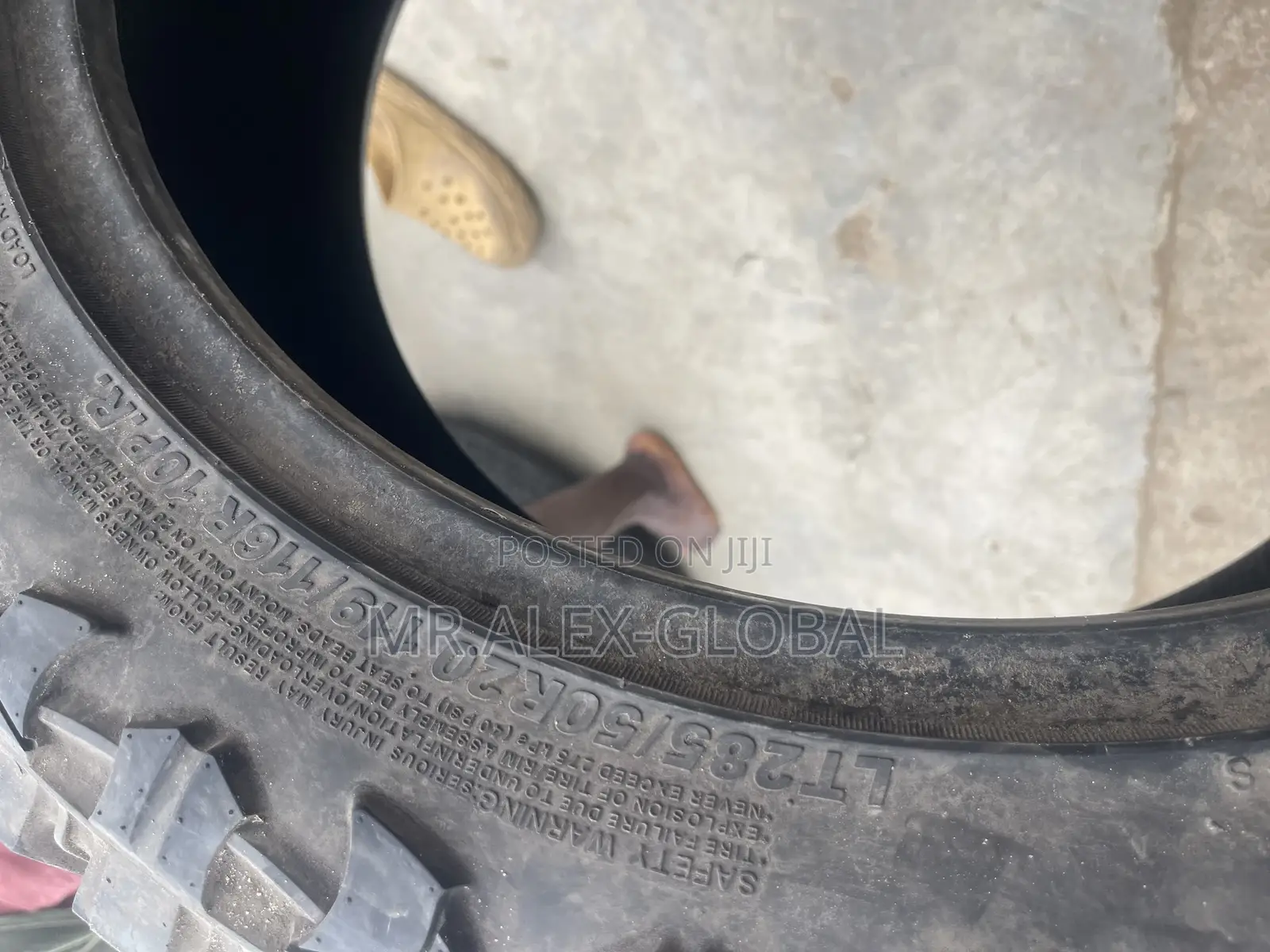 LT 285/50/20 Off-Road Tyres