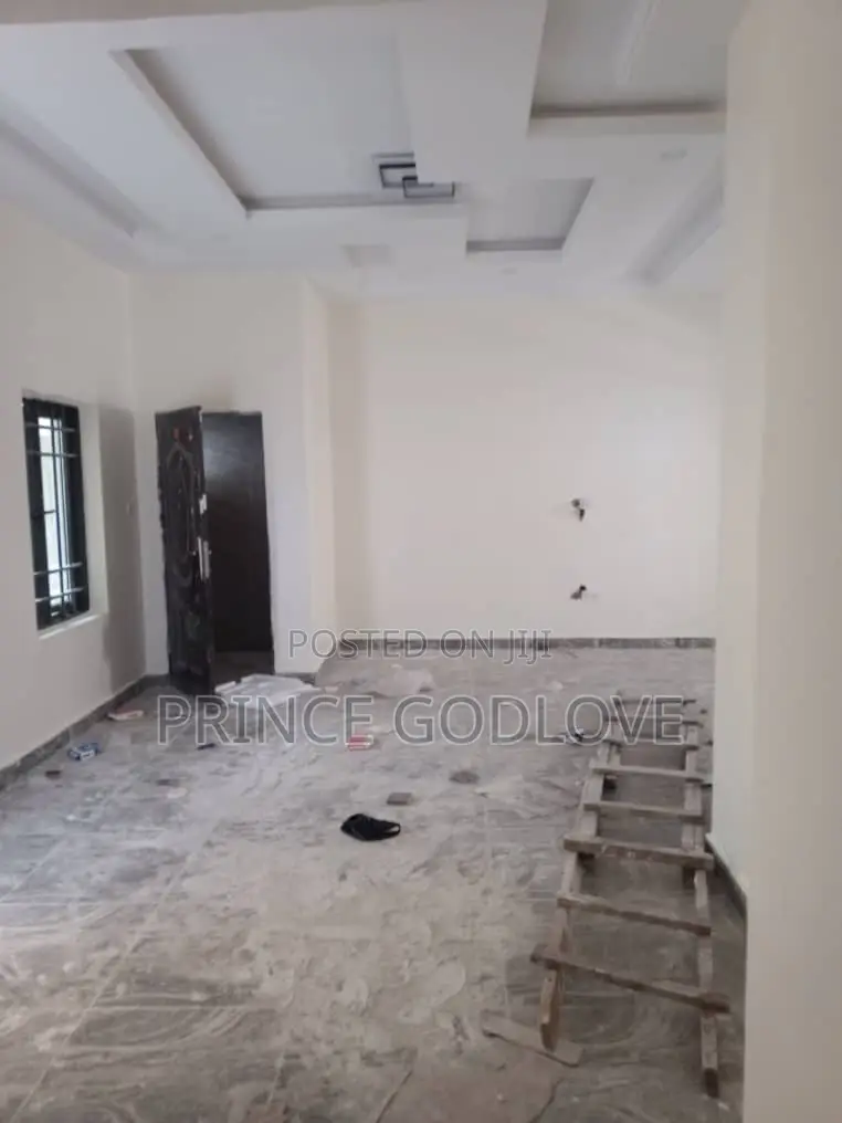 2bdrm Block of Flats in Rockville Estate for rent