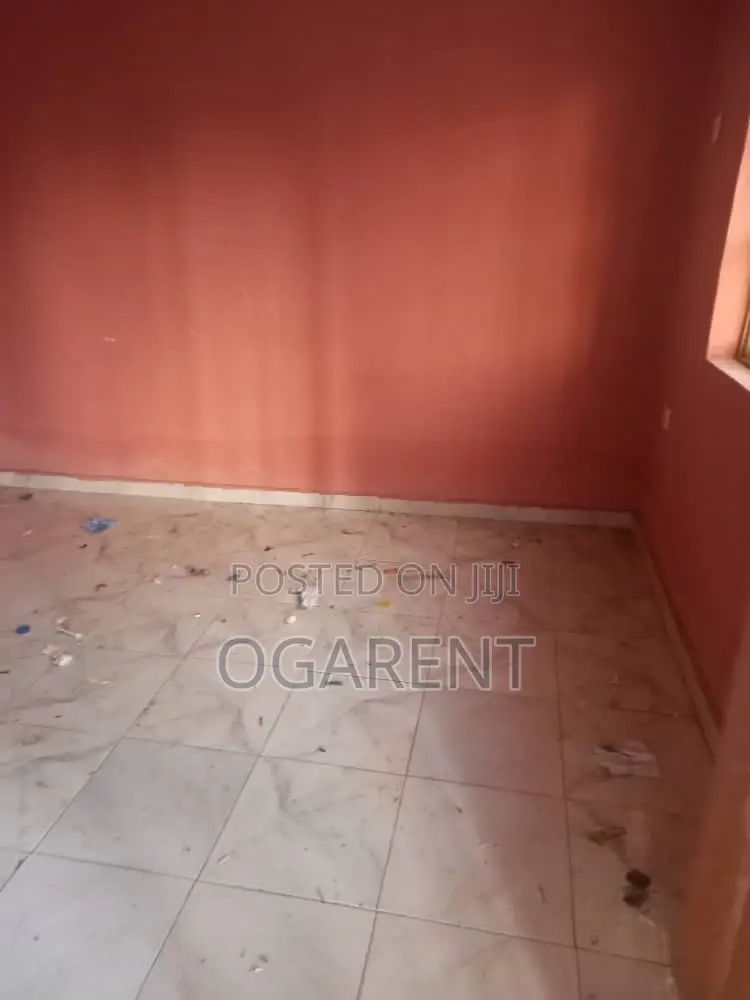 Furnished Mini Flat in Ugbor Central,Gra, Benin City for rent