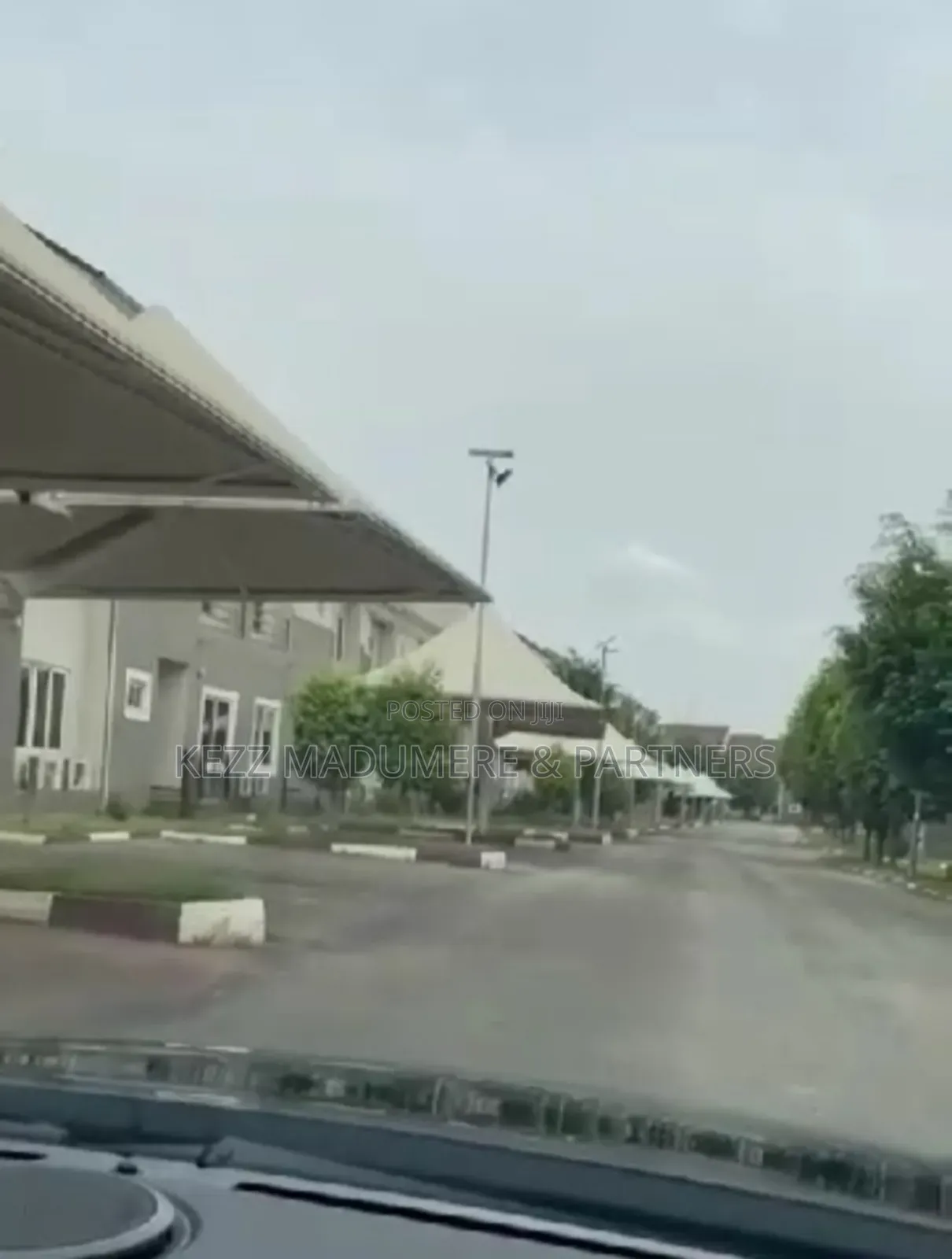 20bdrm Maisonette in Gwarinpa , Life Camp for sale