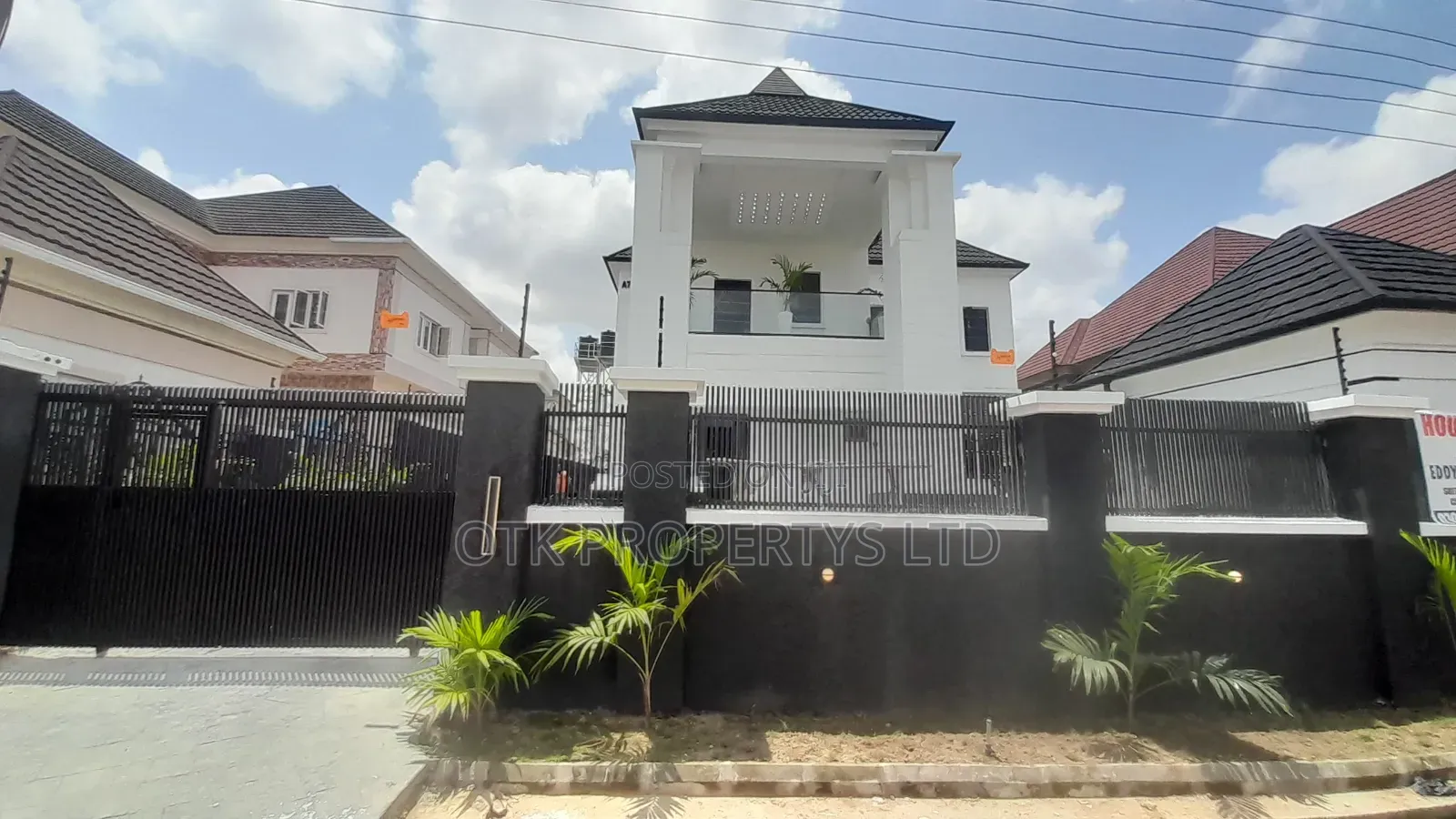 Furnished 5bdrm Duplex in Lokgoma, Lokogoma for sale