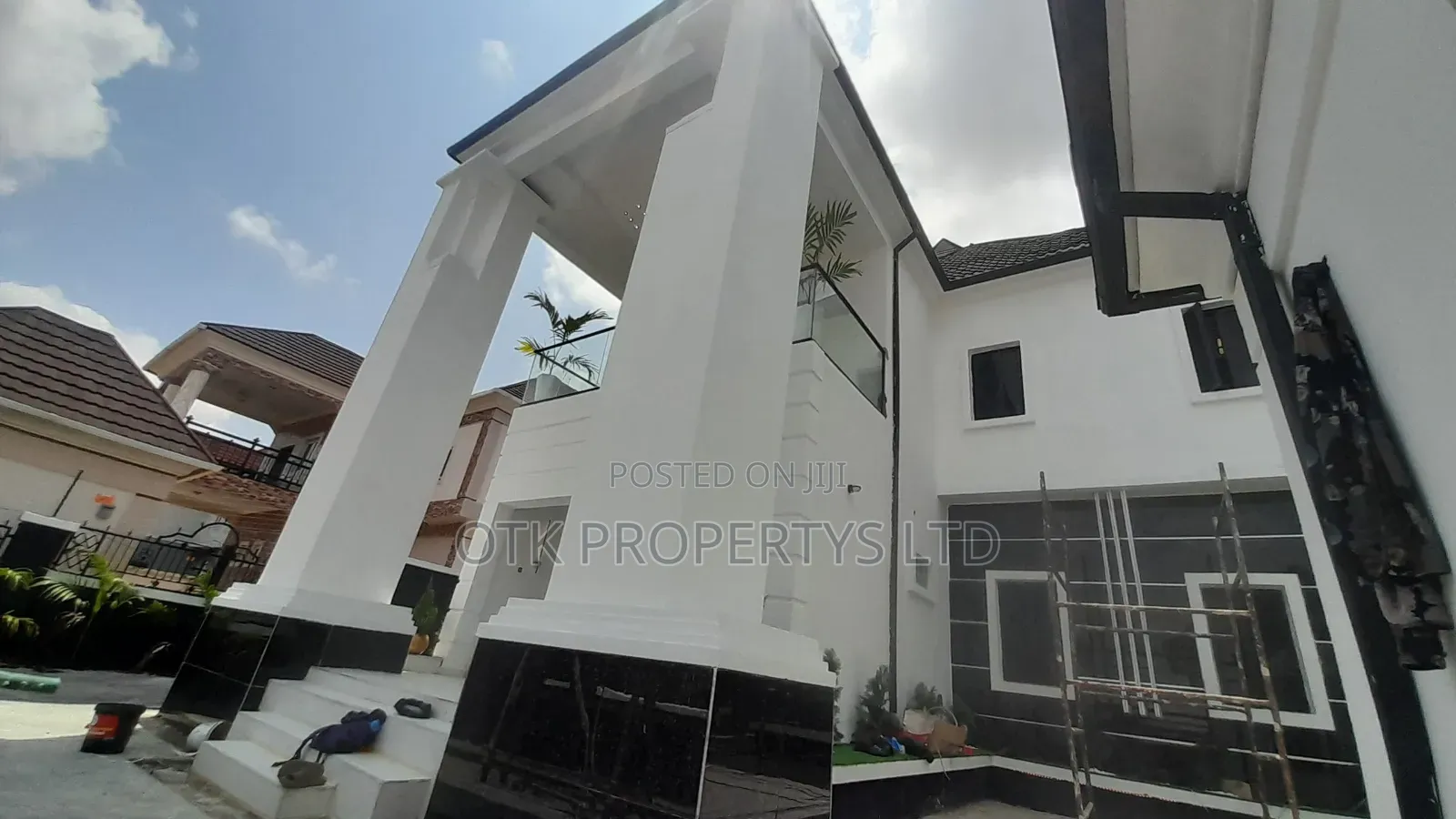 Furnished 5bdrm Duplex in Lokgoma, Lokogoma for sale