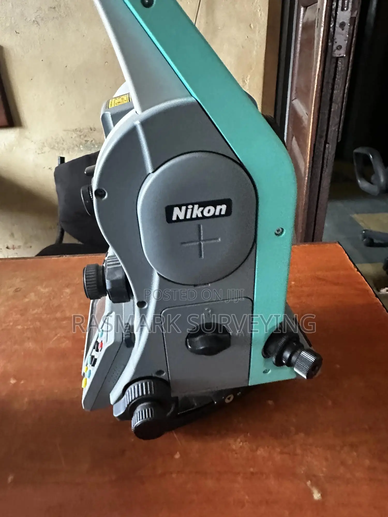 Nikon Total Station Xf 5”