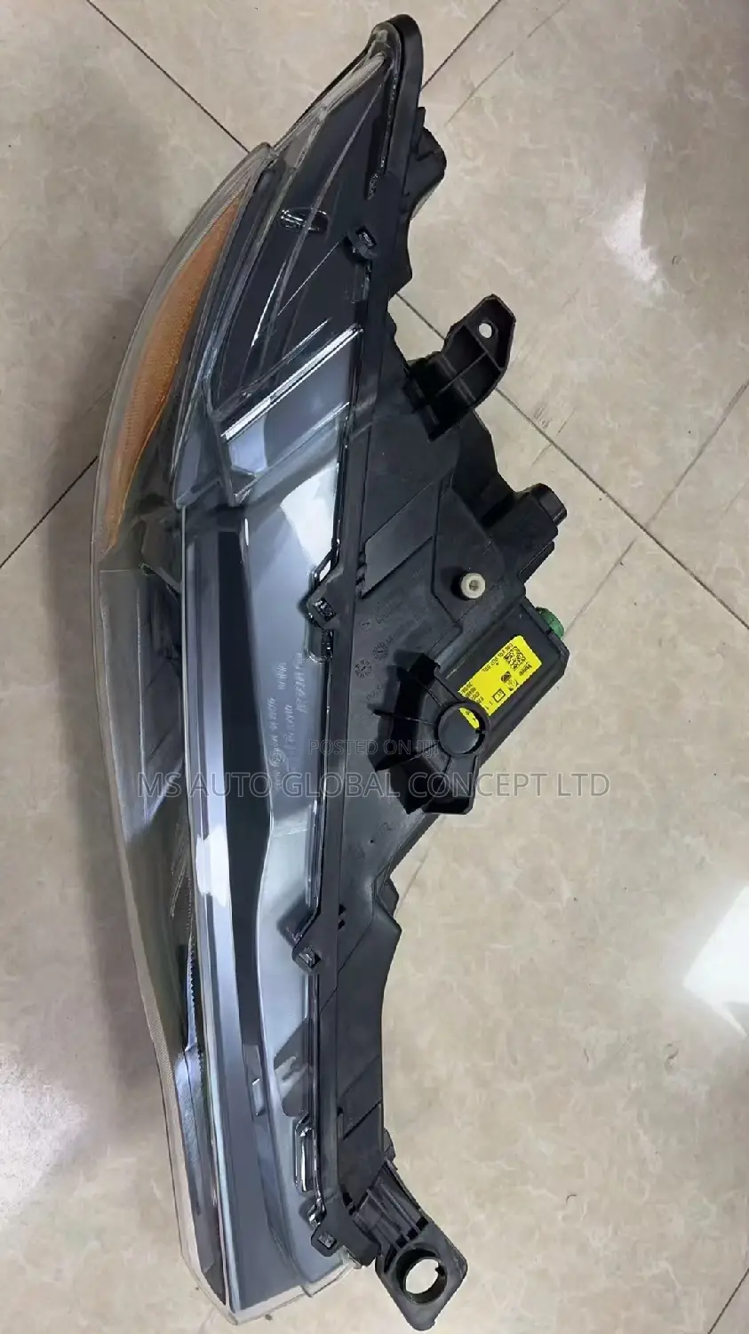 Maserati Levante Headlights