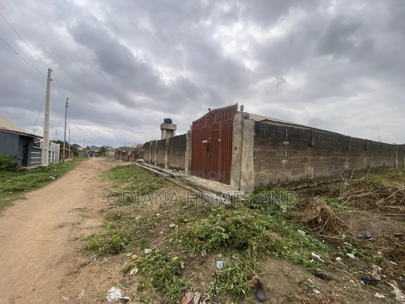 4bdrm Bungalow in Ogungbade, Off New, Ibadan for sale