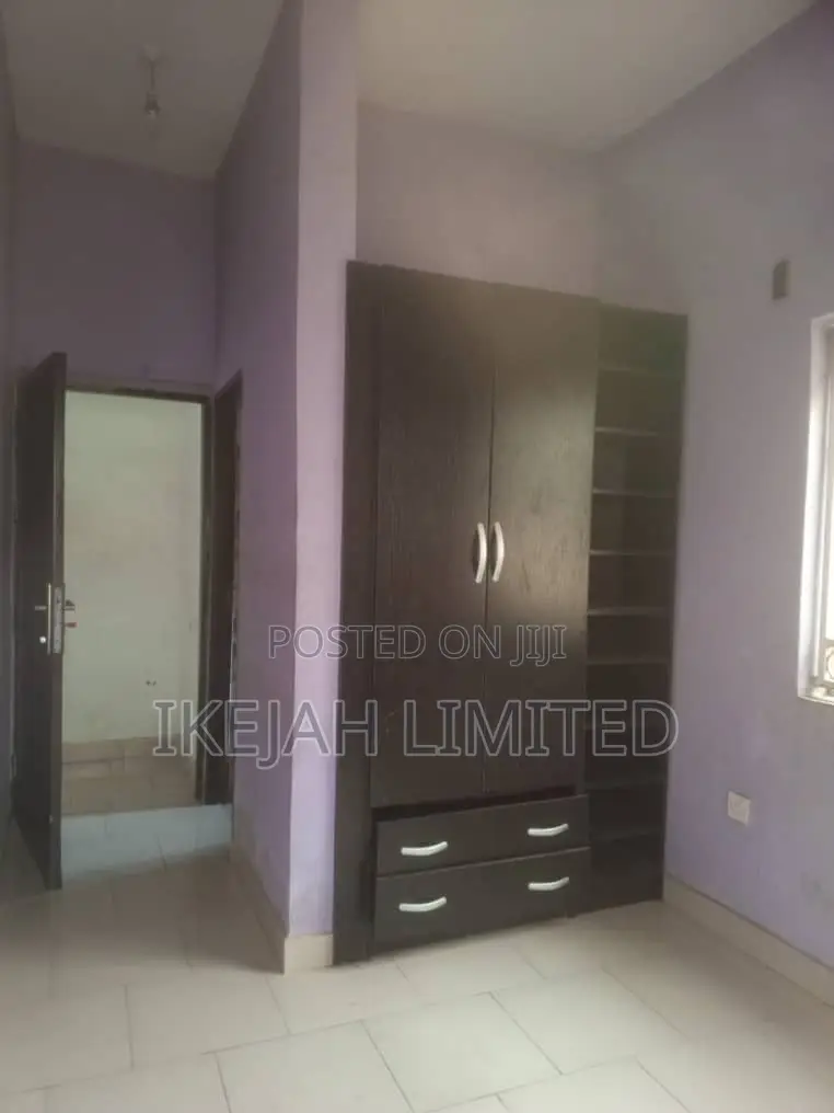Furnished 2bdrm Apartment in Ajayi Road for rent