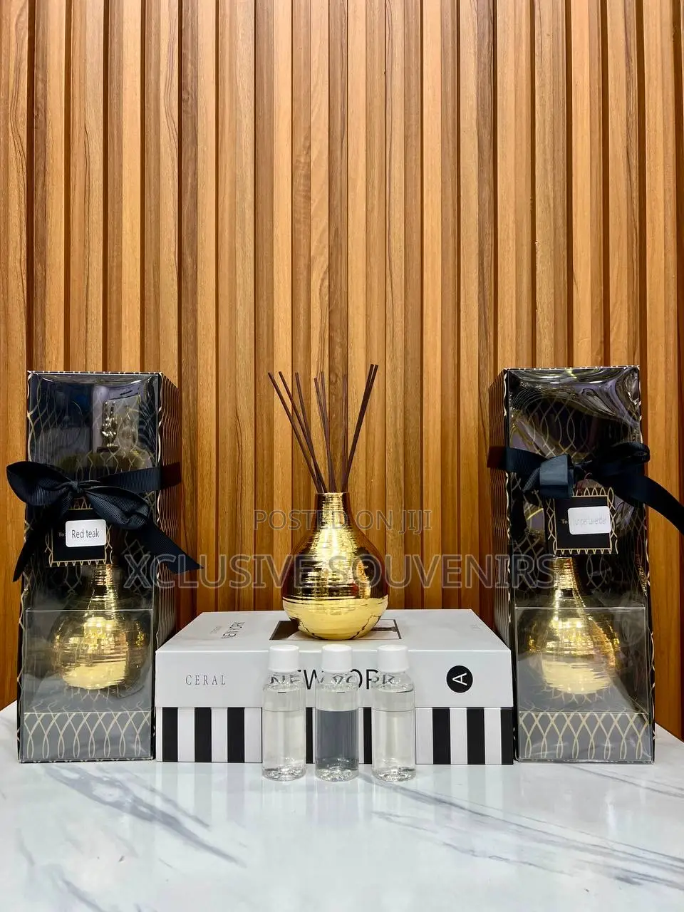 Gold Vase Reed Diffuser Decor With 3 Refill Bottle