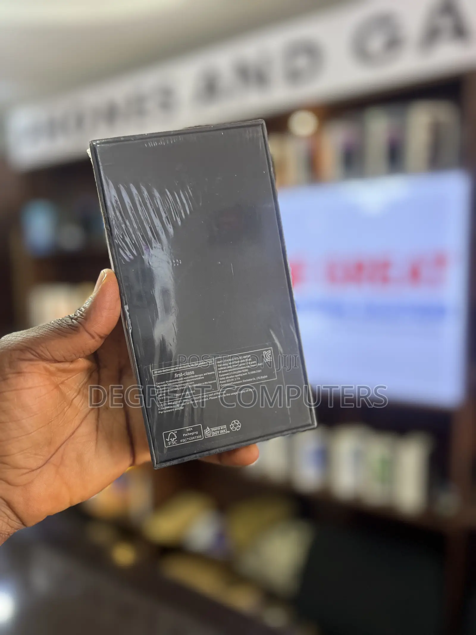 New Samsung Galaxy S24 256 GB Gray