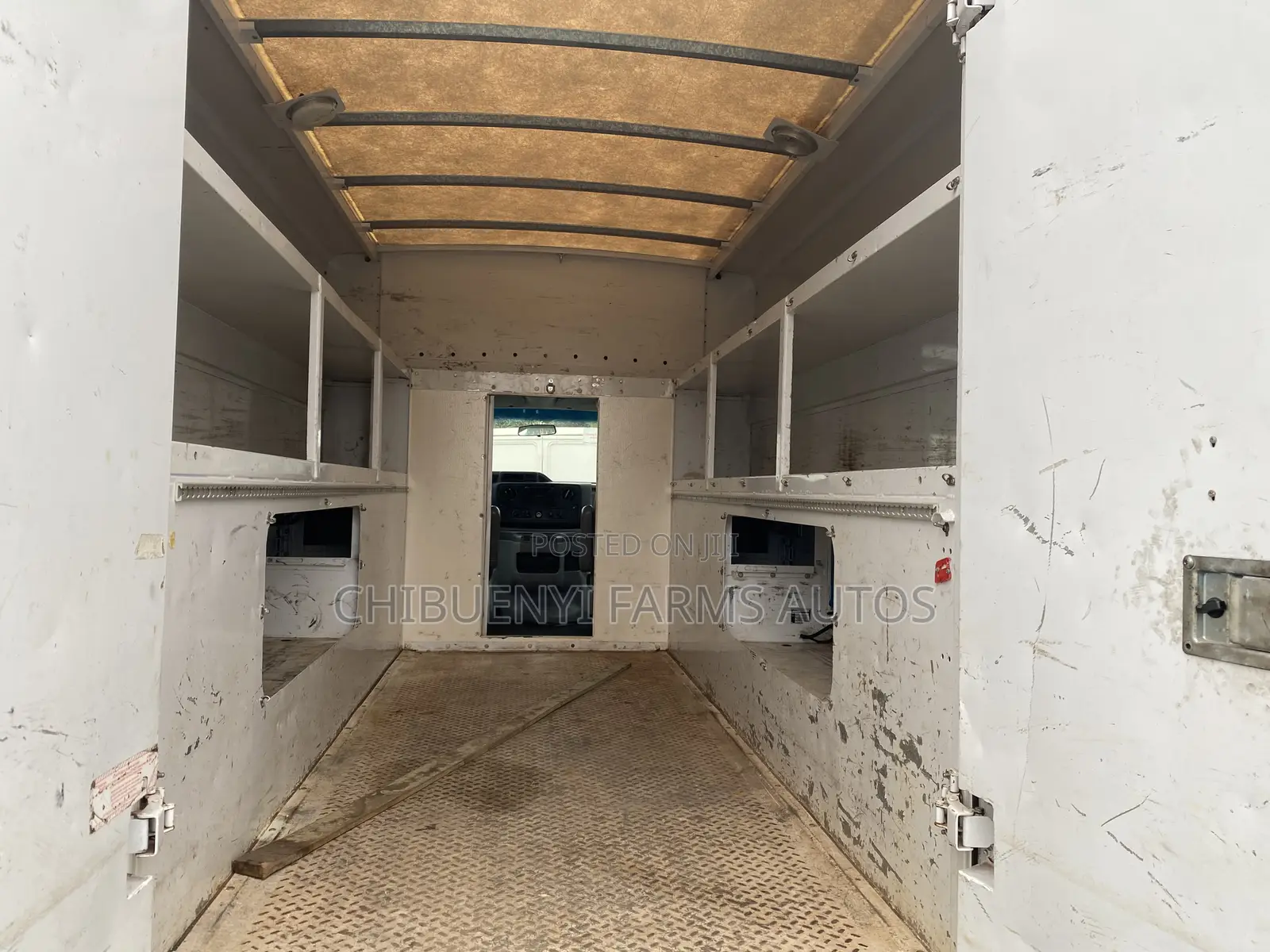 Ford E350 - Food Truck - Mobile Kitchen