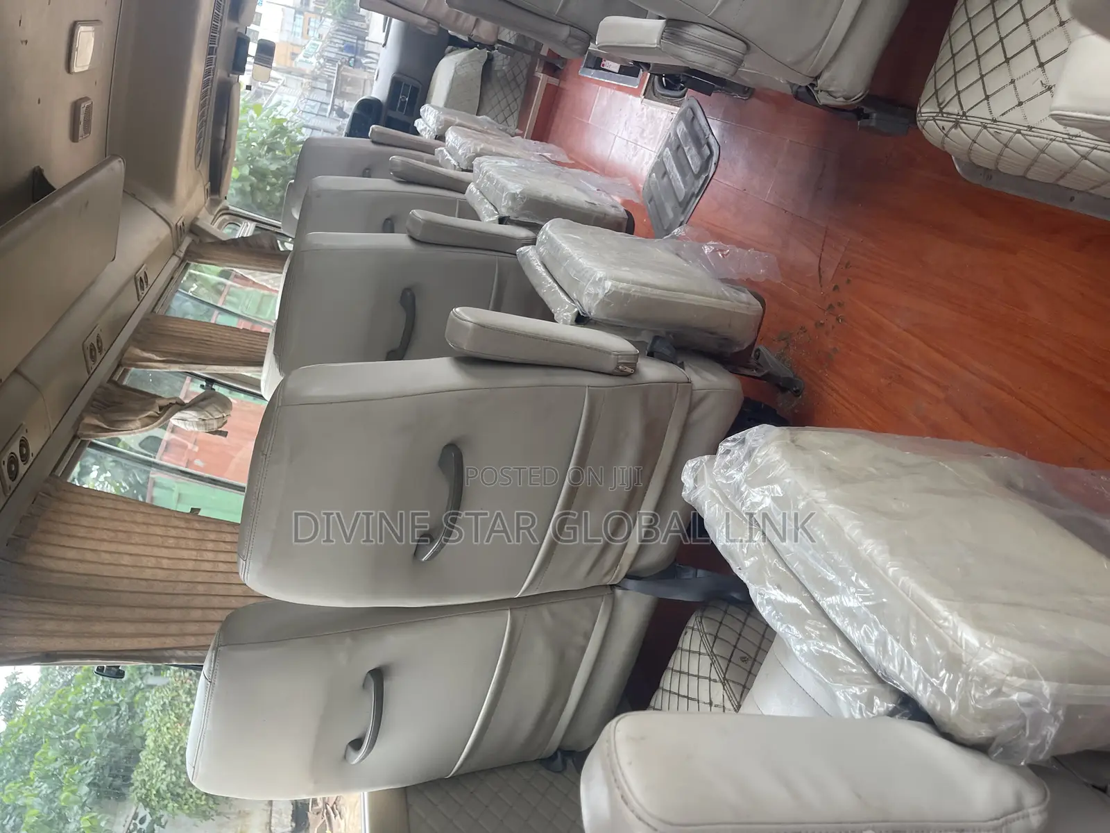 Toyota Coaster 2014 Gold