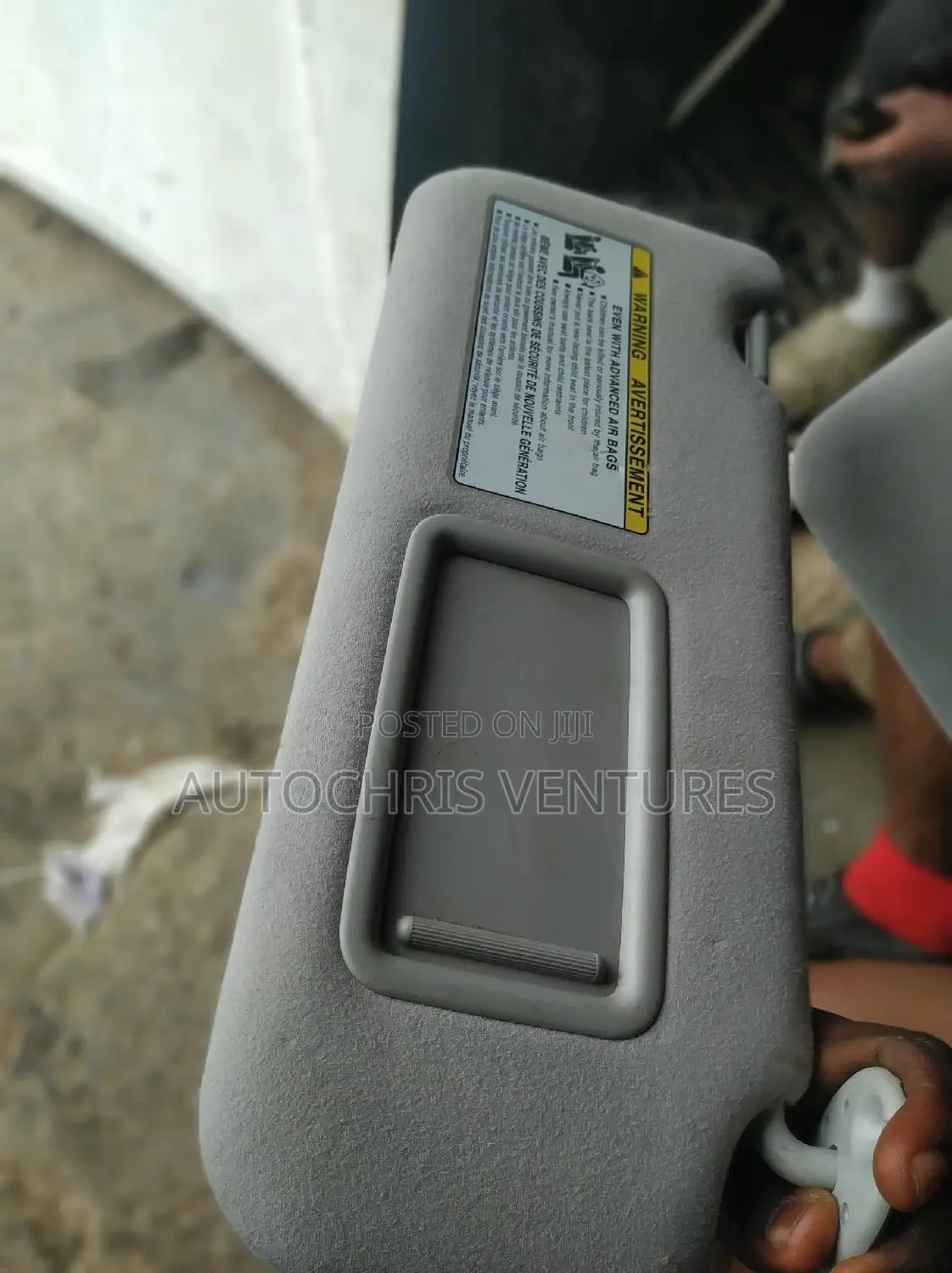 Venza Sunshade