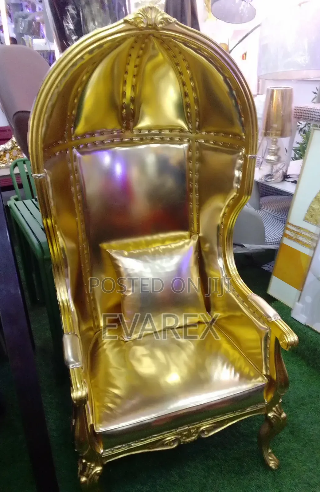 Gold Luxury Royal Chair for King and Queen,
