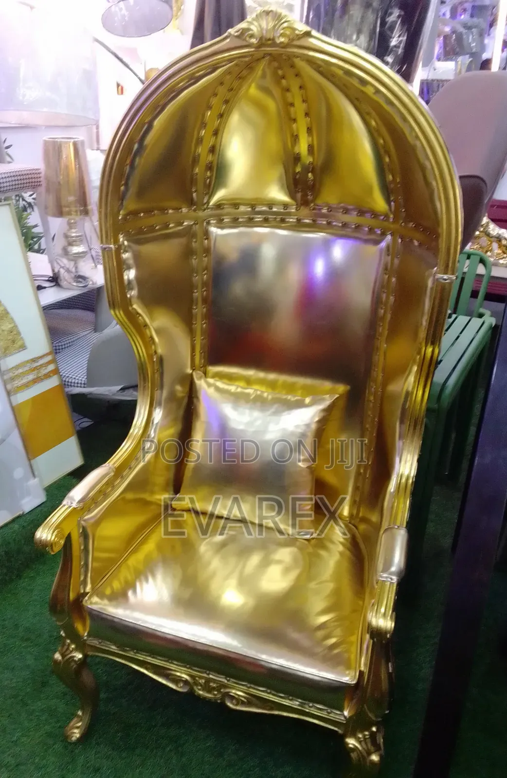 Gold Luxury Royal Chair for King and Queen,