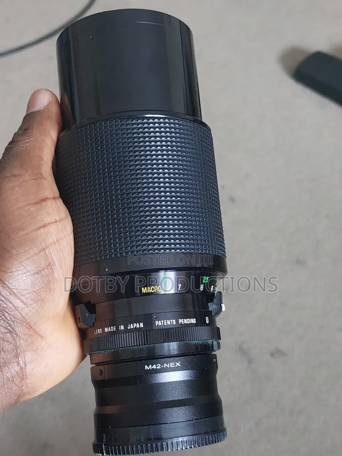 Sony FE 70-210mm Zoom Lens