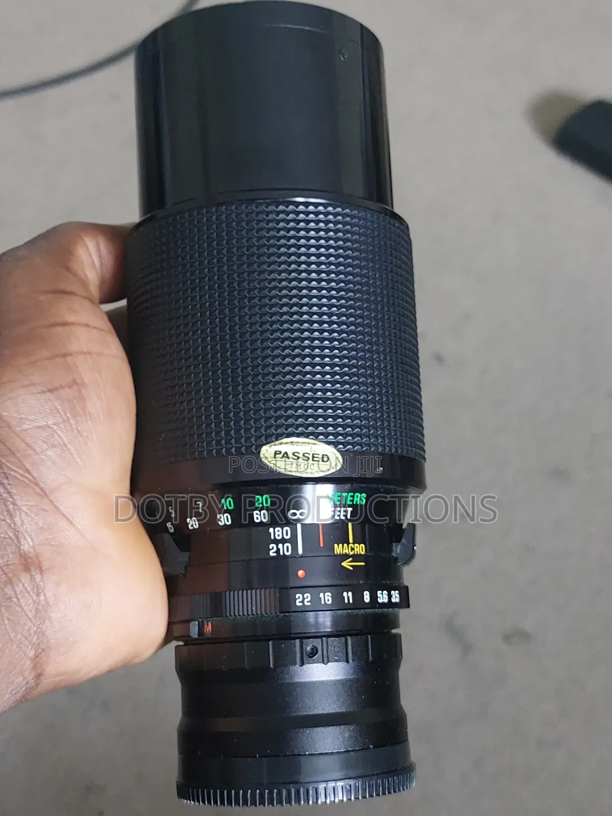 Sony FE 70-210mm Zoom Lens