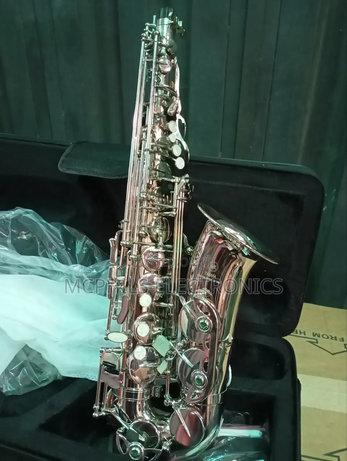 Yamaha Silver Alto Saxophone 🎷