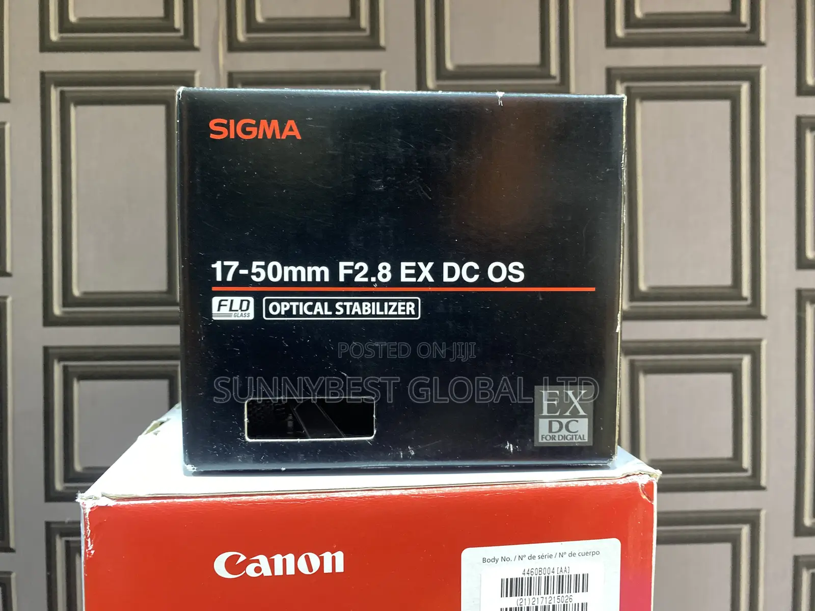 Sigma 17-50mm F2.8 EX DC OS