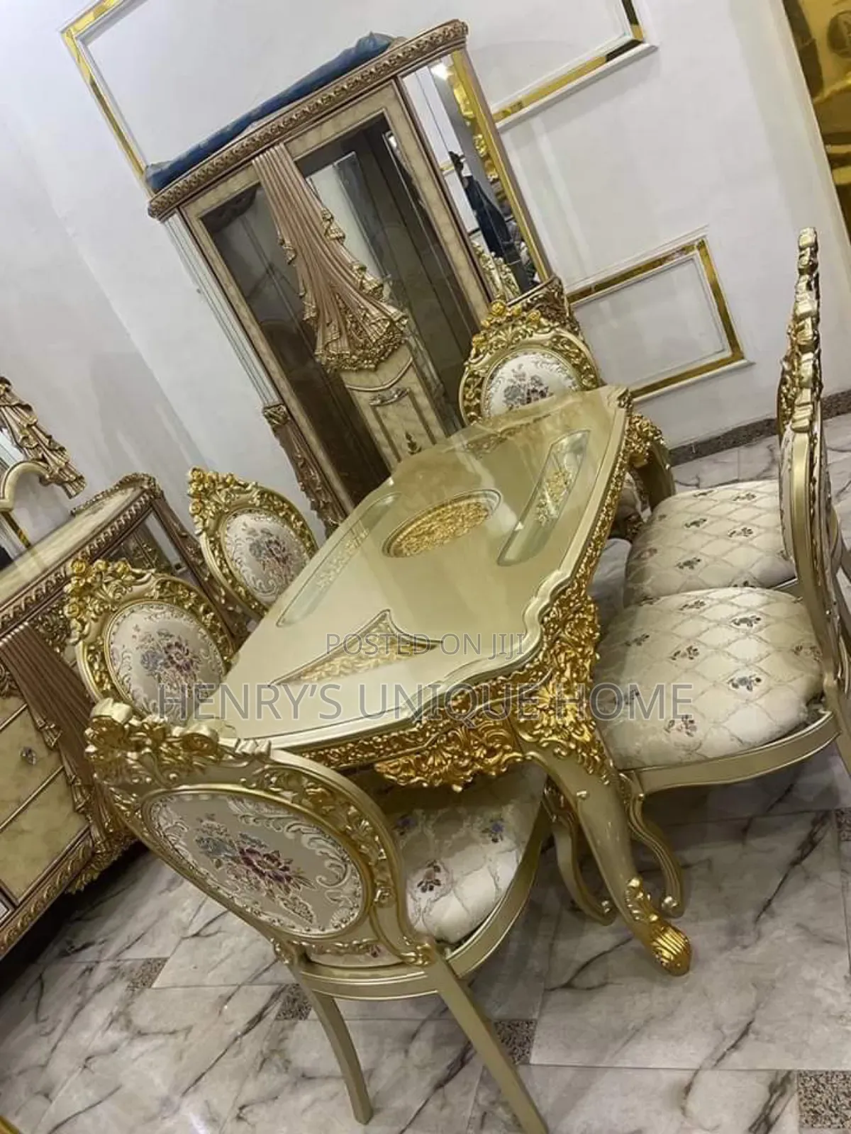 Quality Standard Dining Table