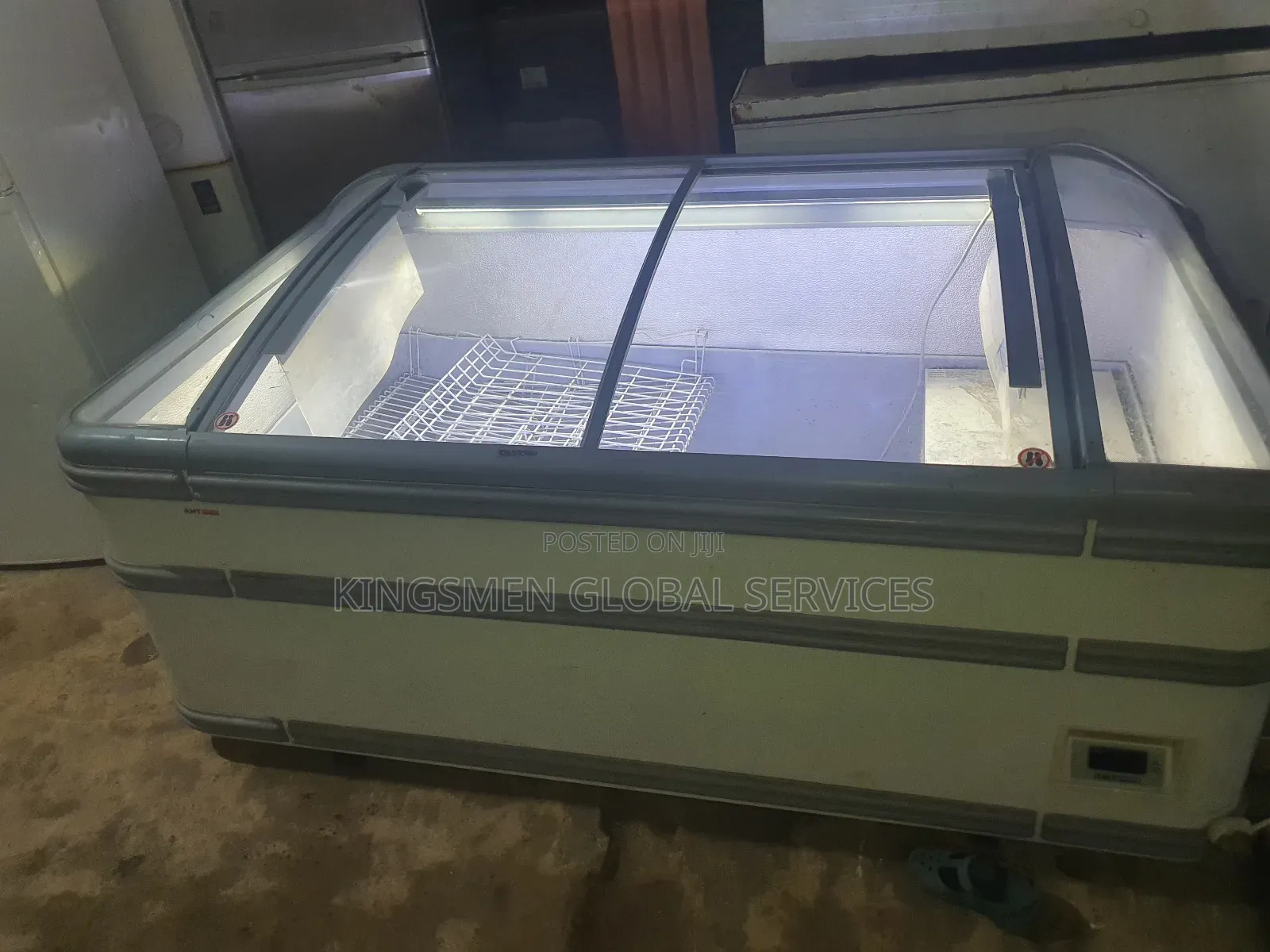 Chest Freezer/Display Freezer