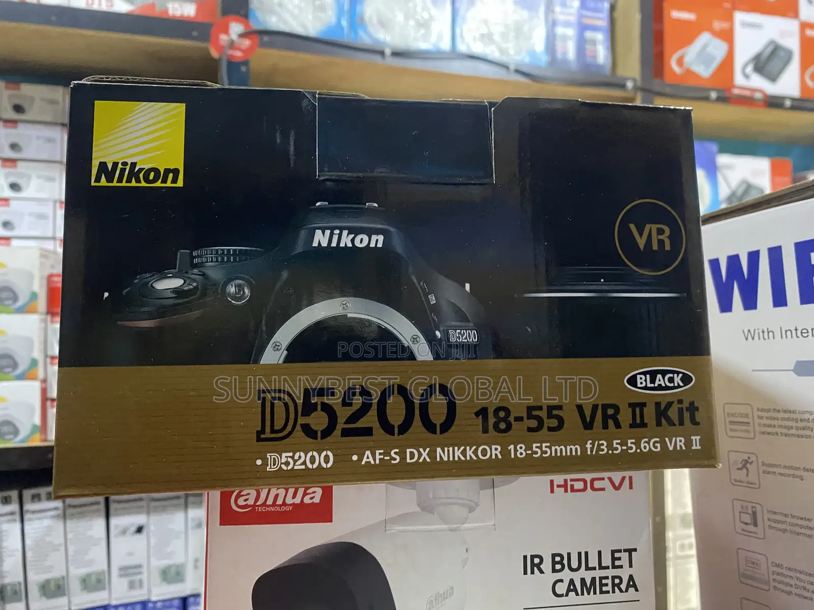 Nikon D5200 With 18-55mm VR