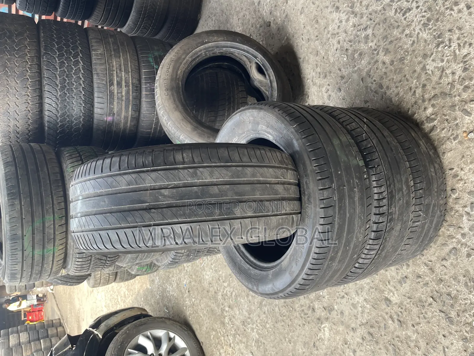 235/55/R17 Michelin Tire