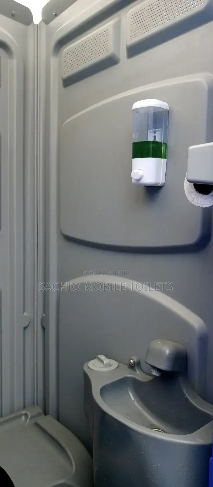 Premium Mobile Toilets for High-Rise Construction in Lagos