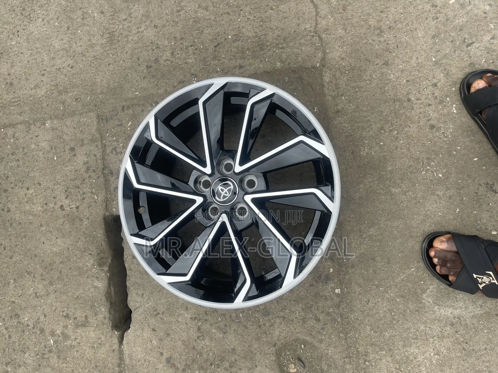 2022 Toyota Corolla 16rim