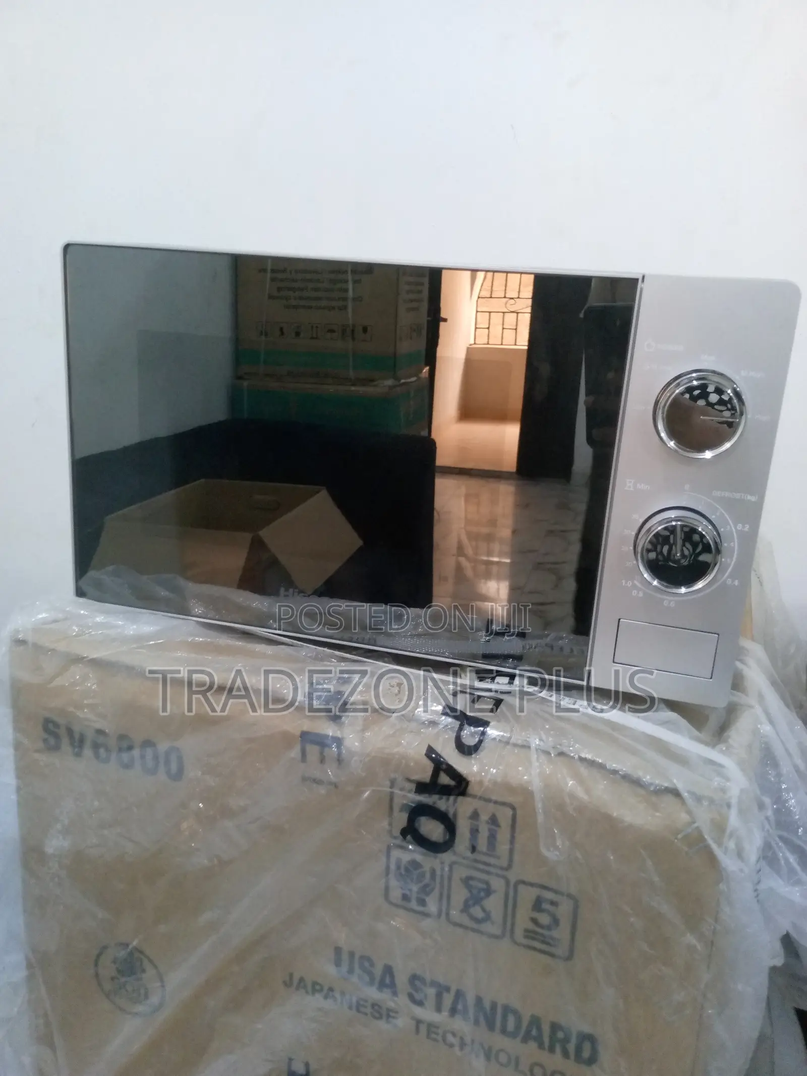 Classic Hisense 20litrs Microwave