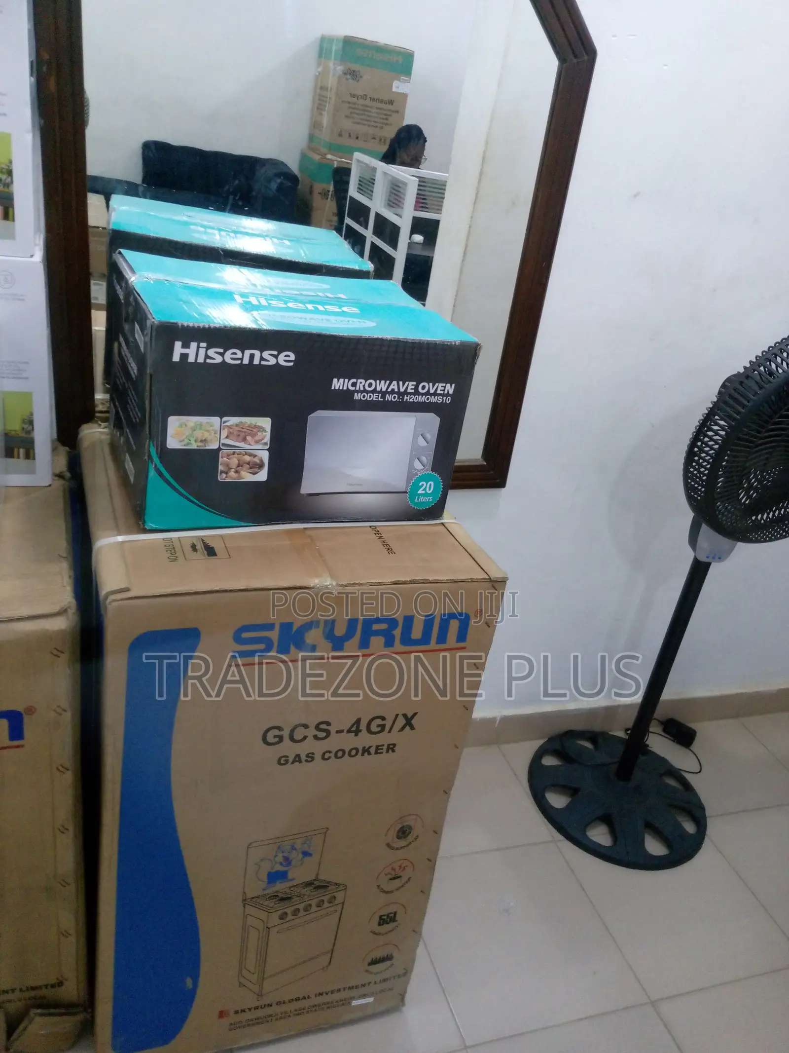 Quality Hisense 700W 20L Microwave Oven