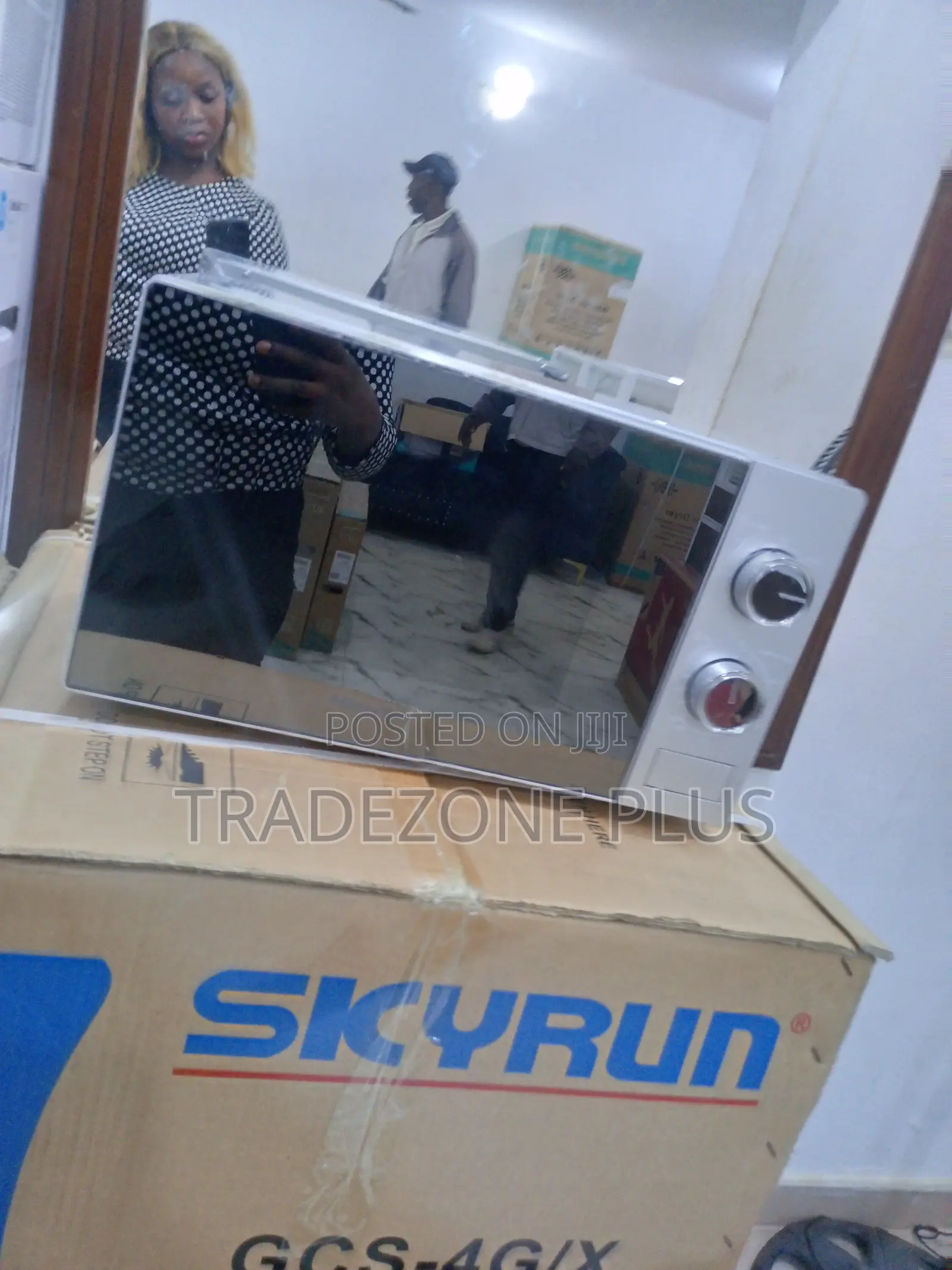 Quality H20moms10 700W 20L Microwave Oven