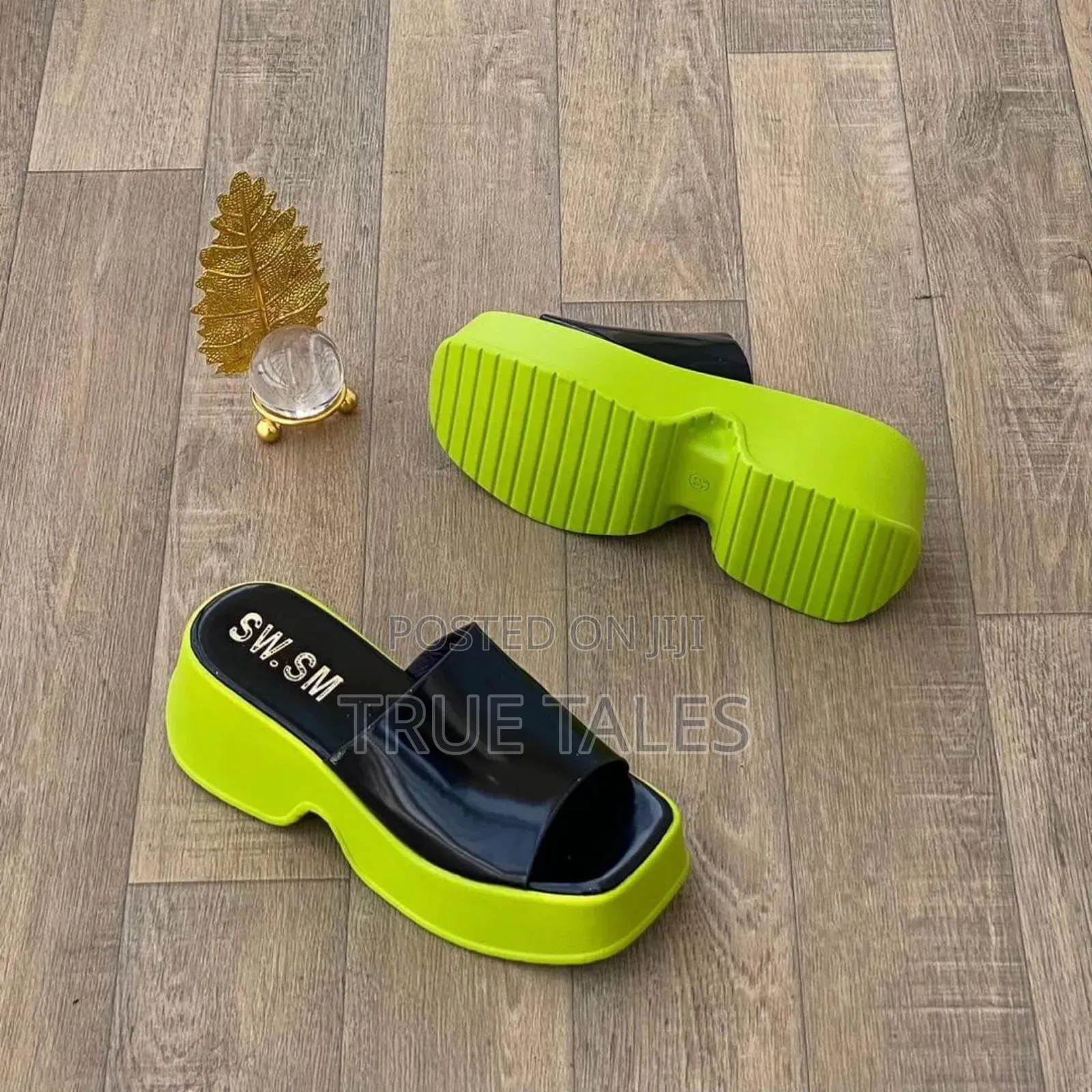 Ladies Cute and Beautiful Chunky Slippers