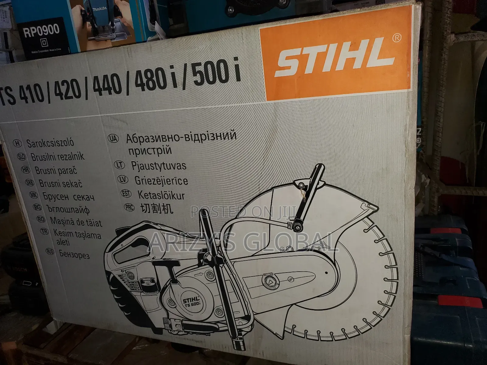 Asphalt Cutting Machine