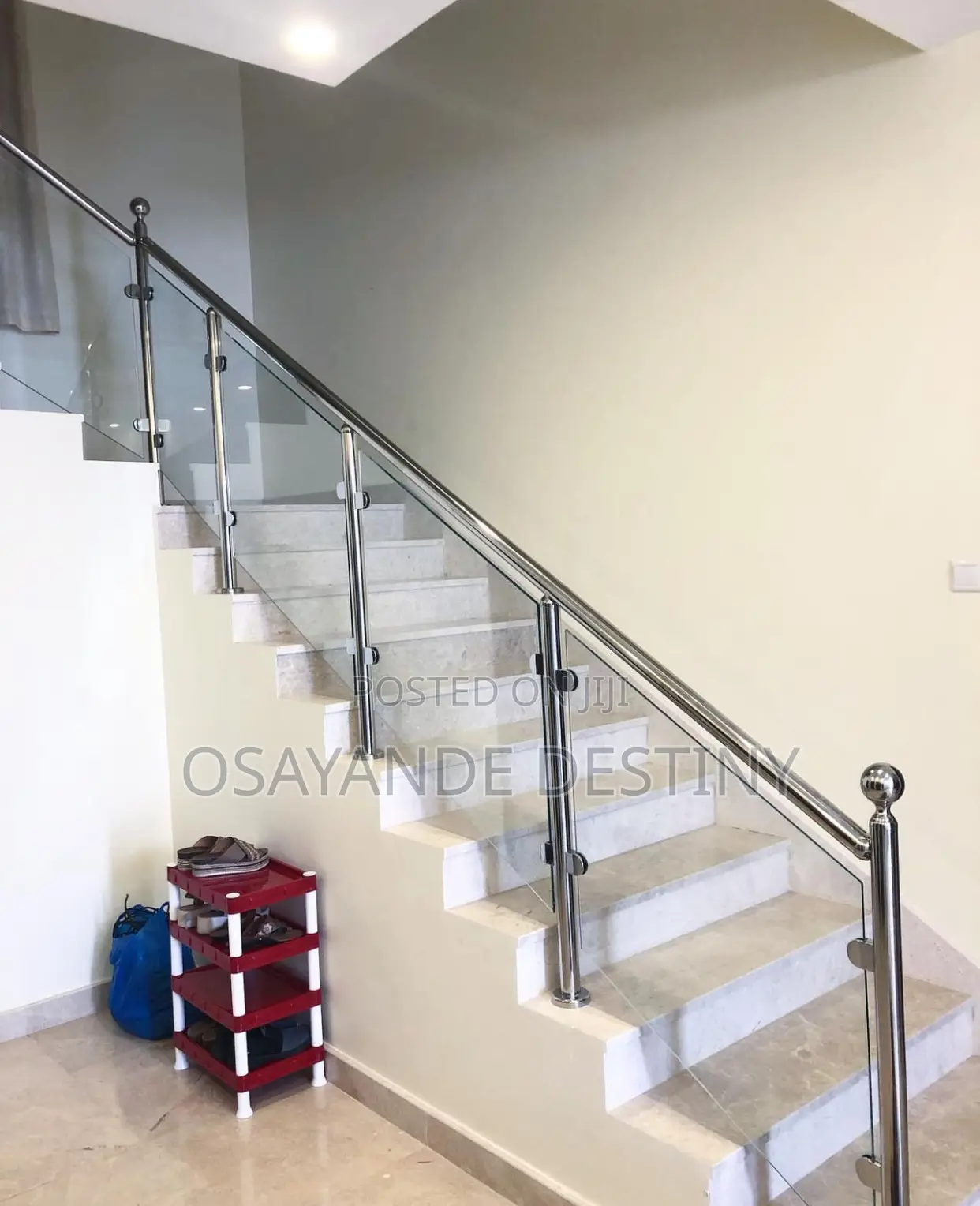 Plain Glass Handrails