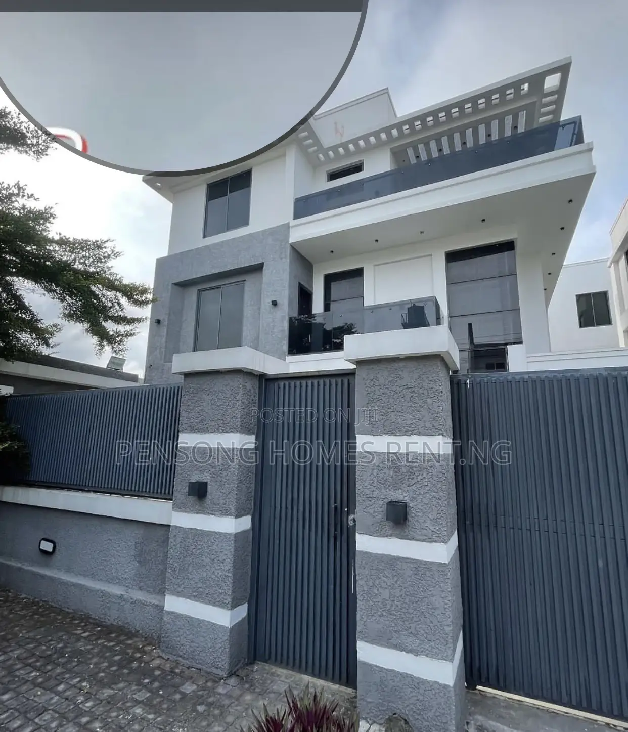 4bdrm Duplex in Lekki Phase 1 for rent