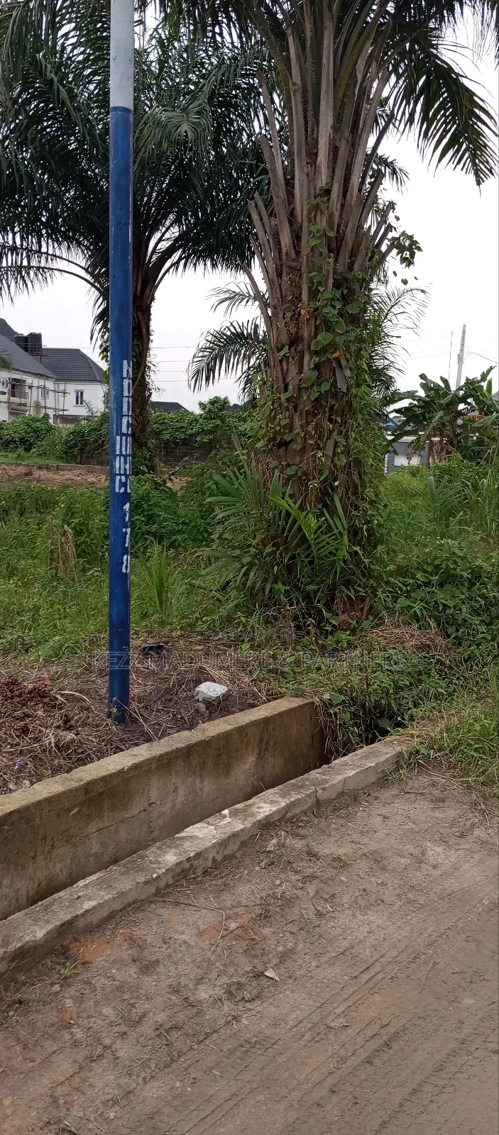 For Sale : 4 Fenced Plots at Radio Estate , Ozuoba , Nta