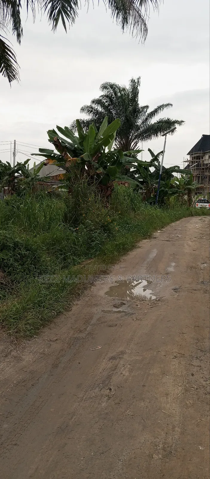 For Sale : 4 Fenced Plots at Radio Estate , Ozuoba , Nta