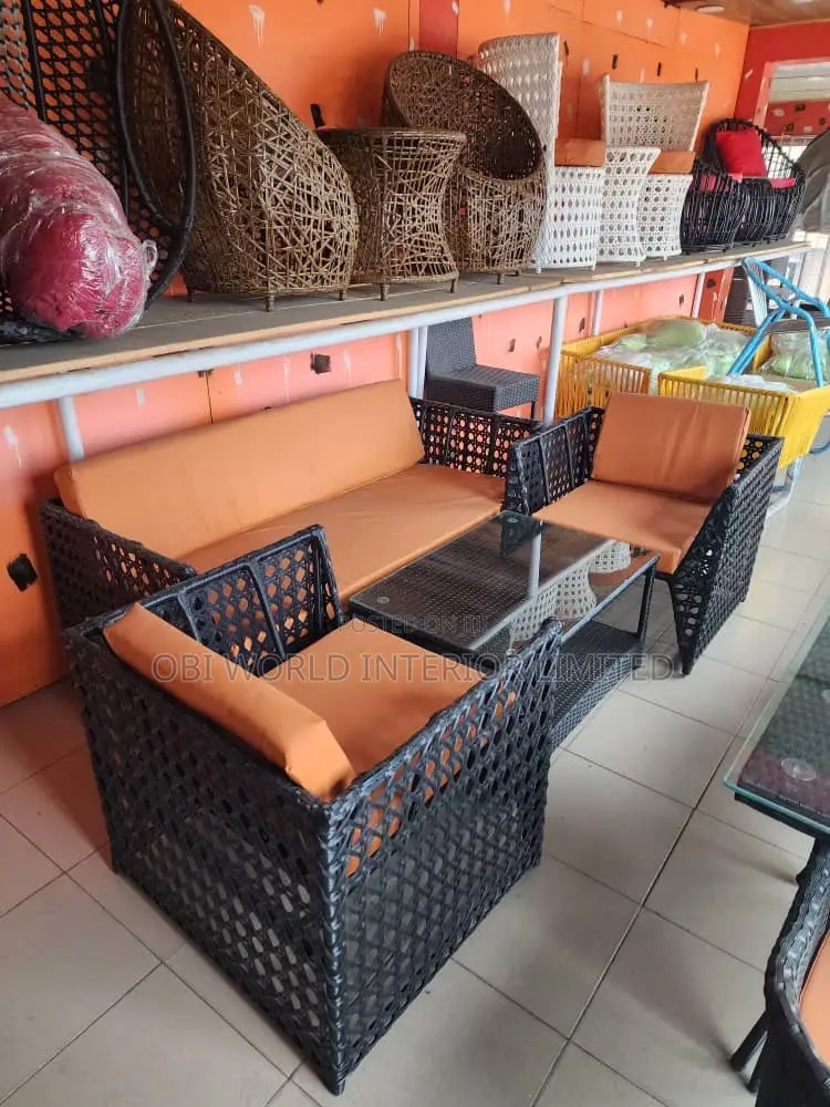 Outdoor Rattan Chairs and Table Set by 5 Seaters