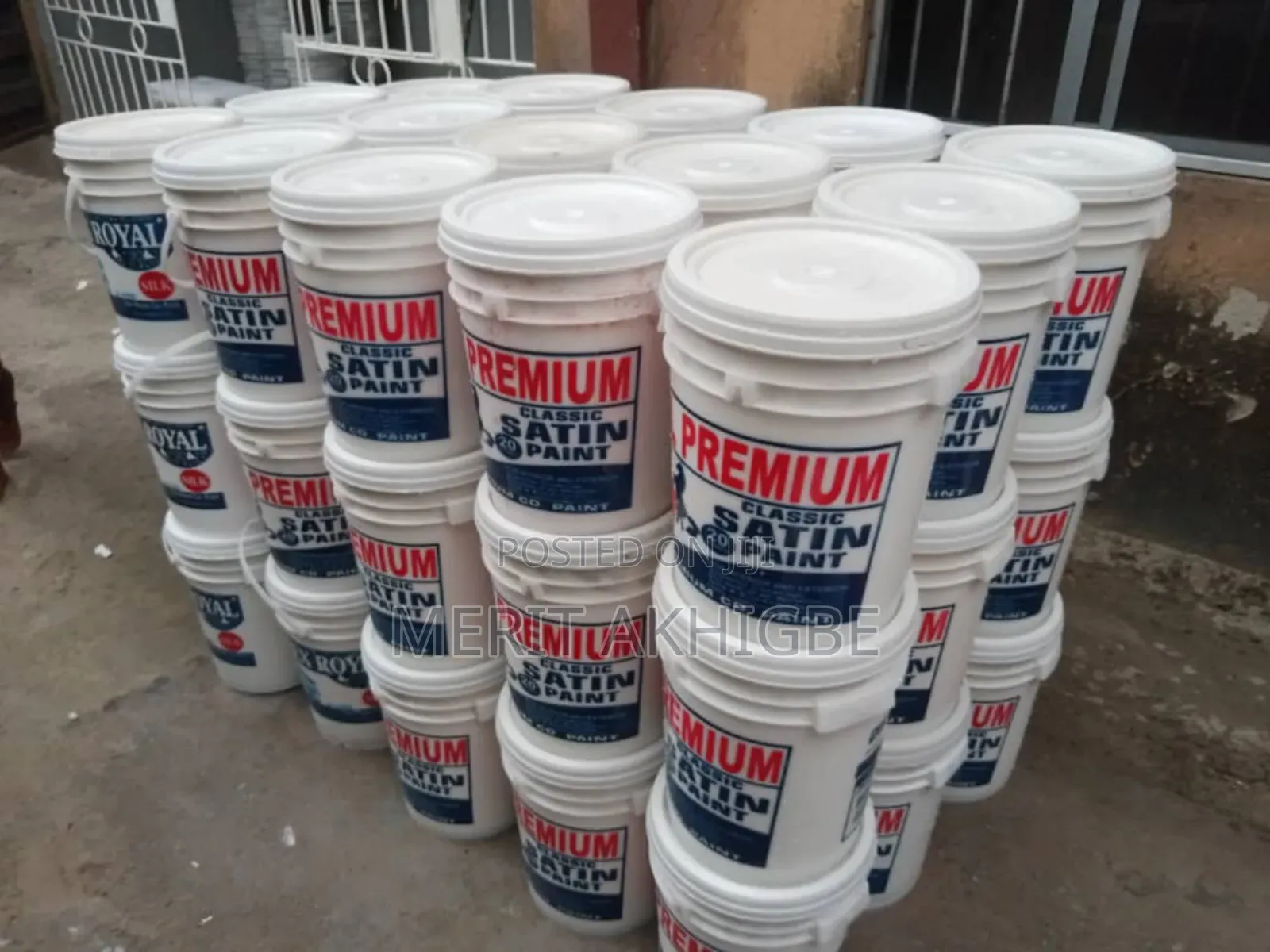 Royal Premium Satin