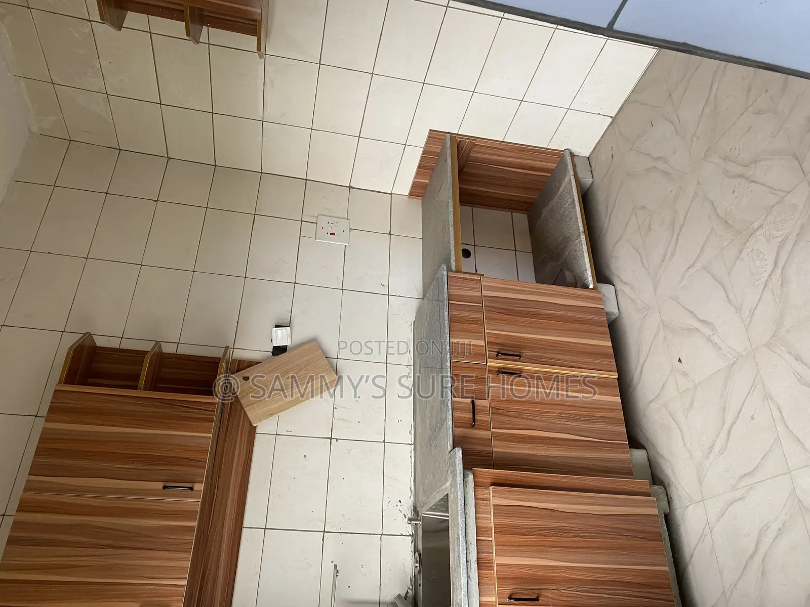 1bdrm Room & Parlour in 5Th Avenue Gwarinpa for rent