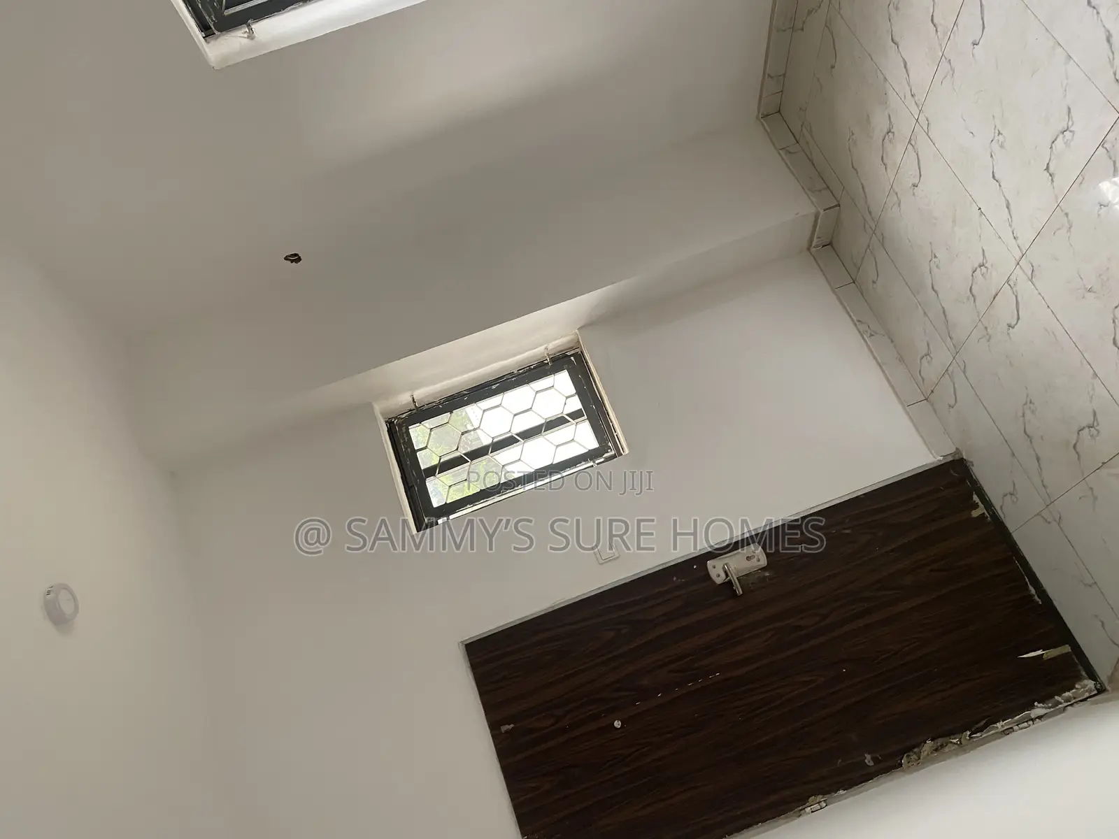 1bdrm Room & Parlour in 5Th Avenue Gwarinpa for rent