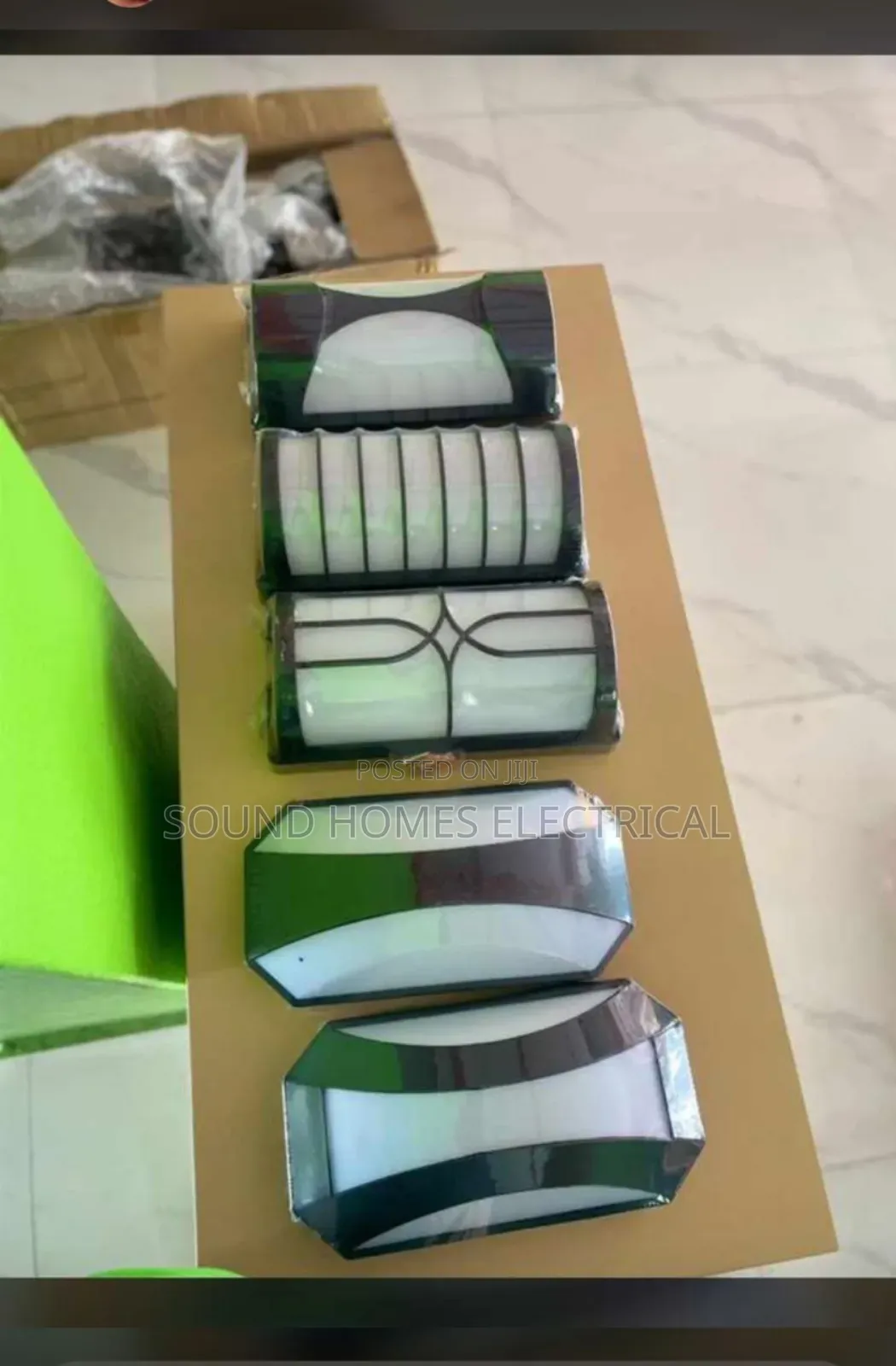 Outdoor Lamps/Bulkhead
