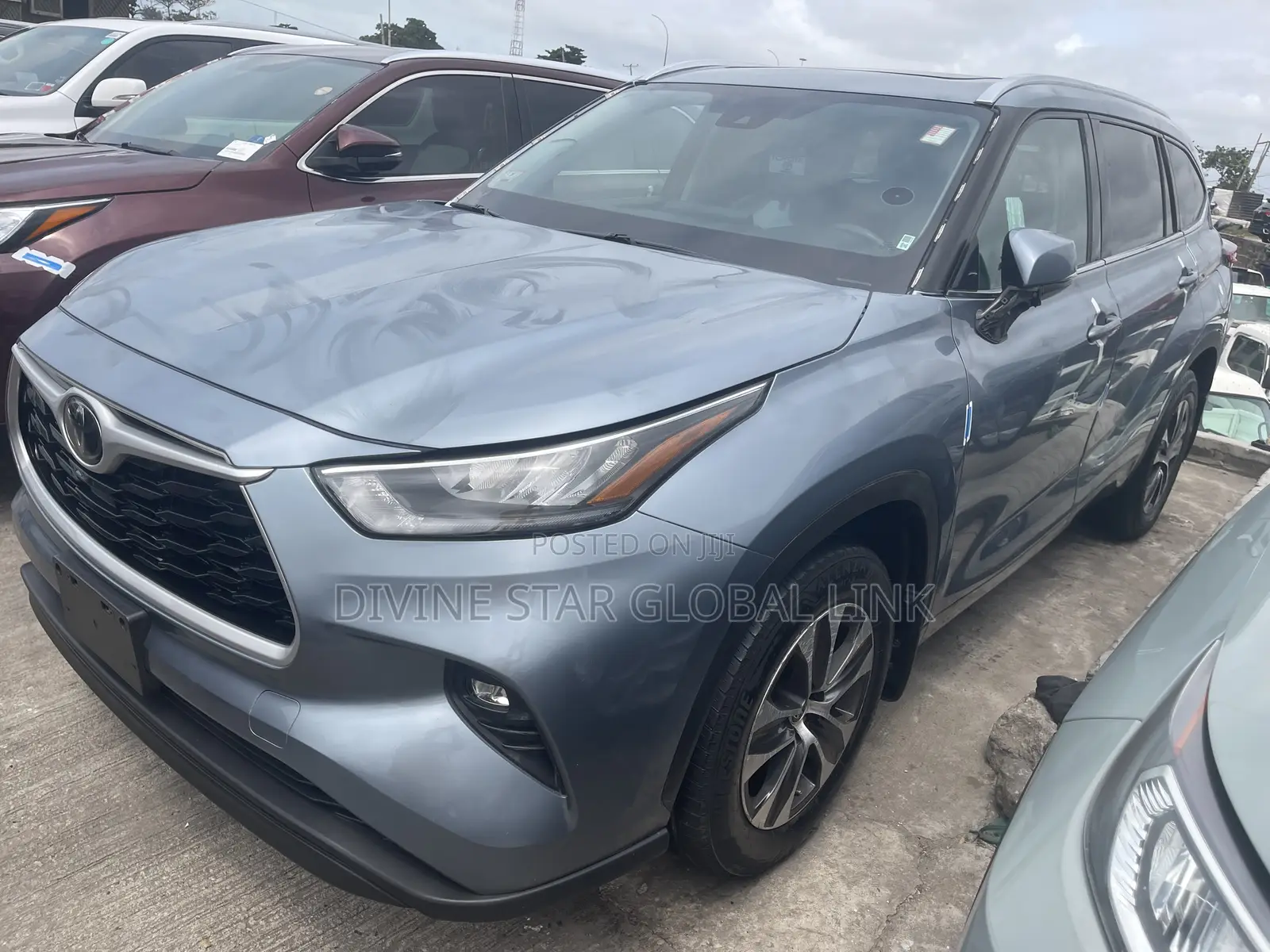 Toyota Highlander Limited 2021 Blue