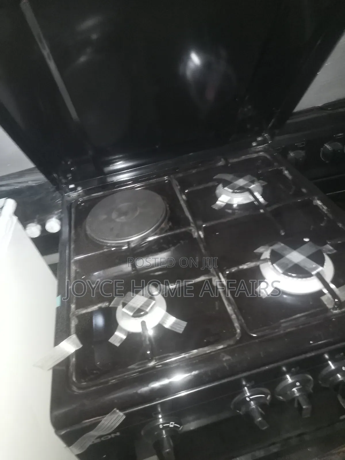 Four Burners Standing Gas Cooker 50 by 50