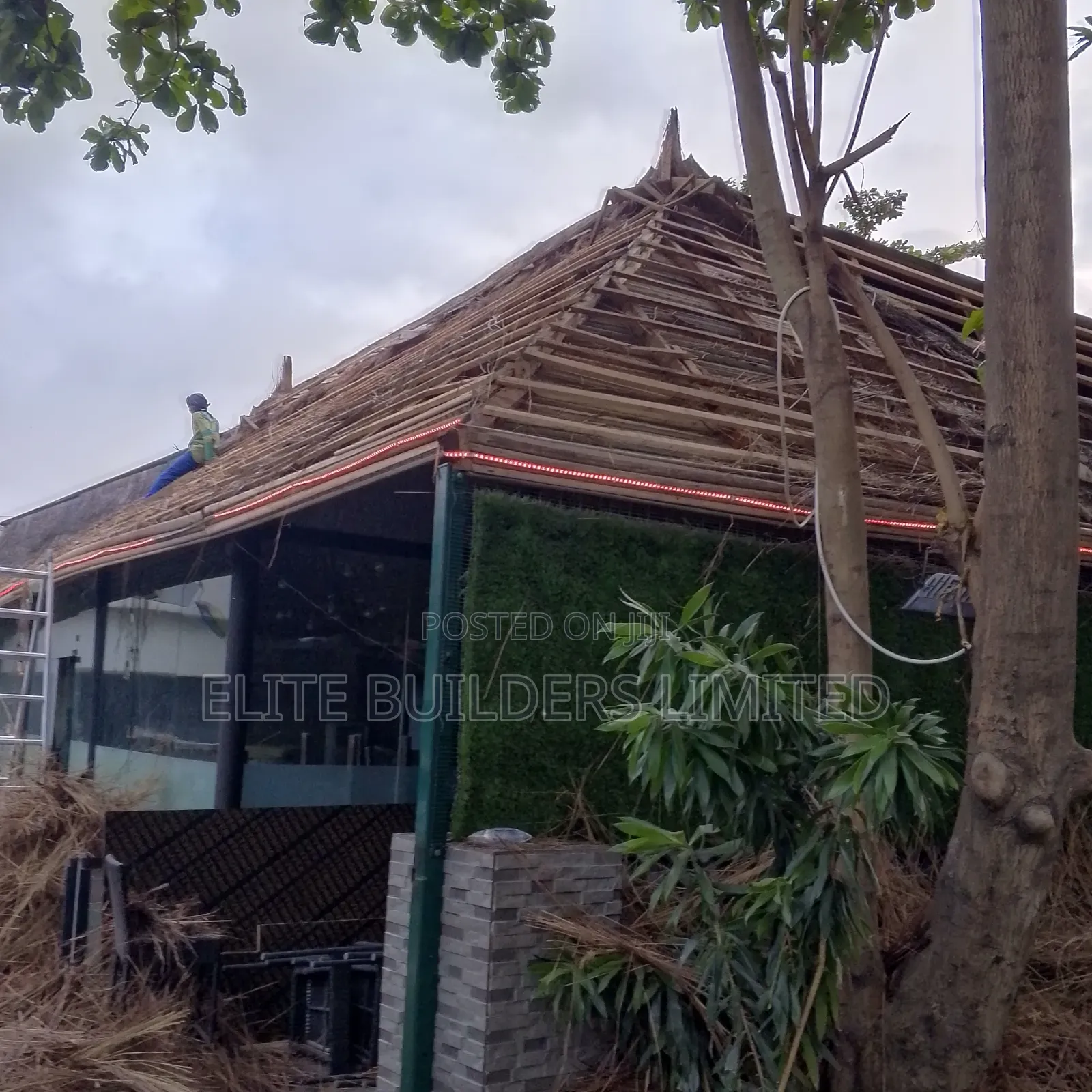 Big Beautiful Bush Bar Gazebo Hut With Warranty in Lagos