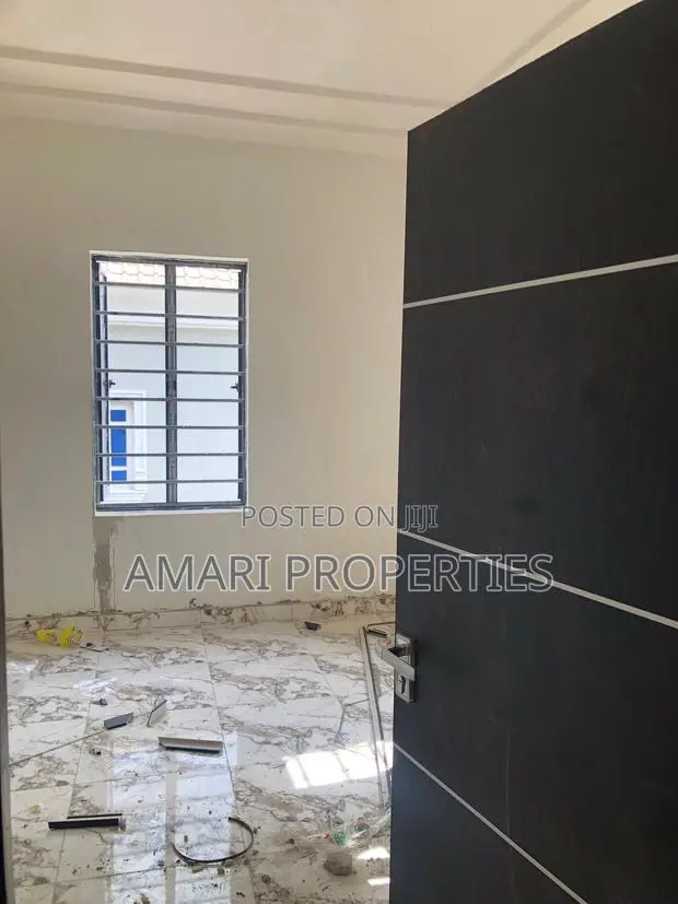 2bdrm Block of Flats in Majek, Ajah for rent