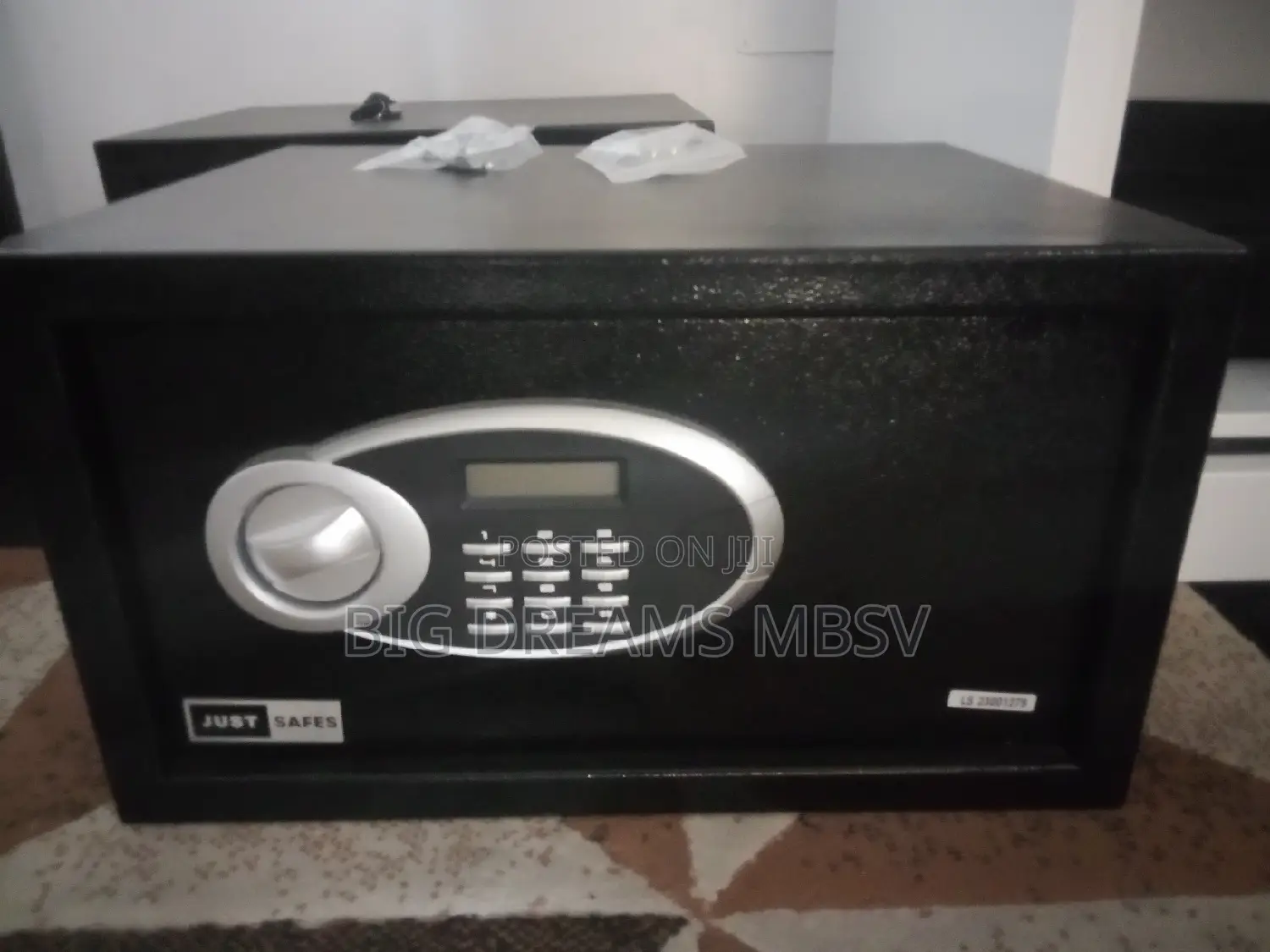120 Hotel Flet Safe (Non Fireproof)