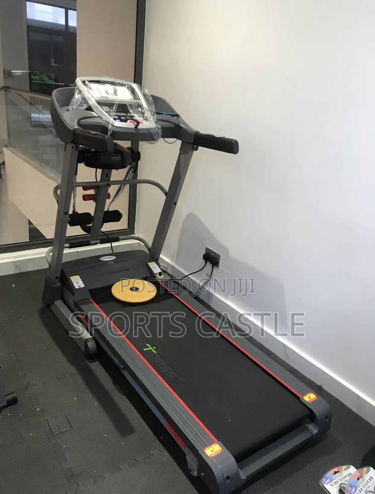 Quality 2.5hp Treadmill With Multiple Functions